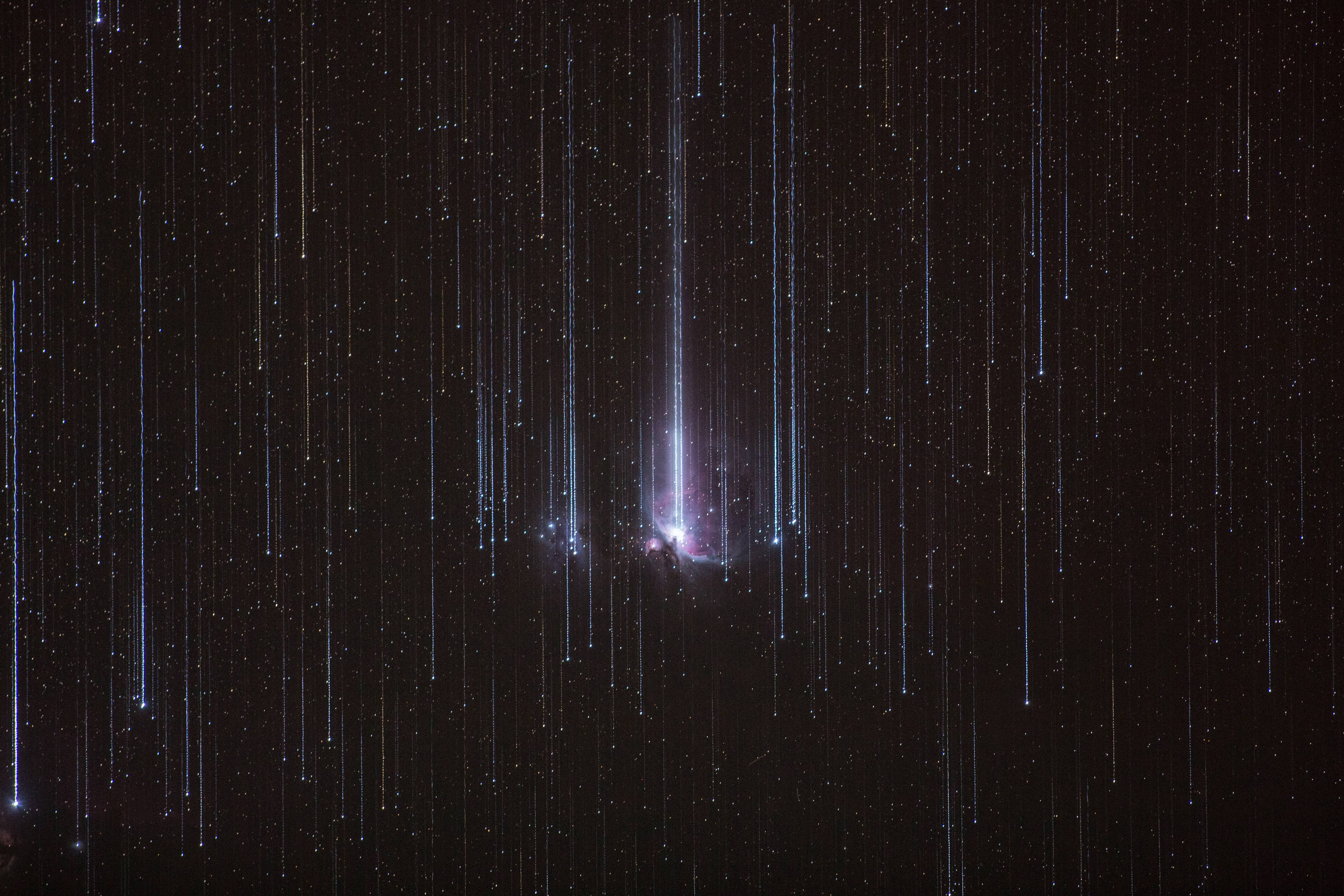 5472x3648 It ends up looking like a matrix universe when you accidentally leave your camera exposing while trying to get a pic of nebula m42. [5472x3648]