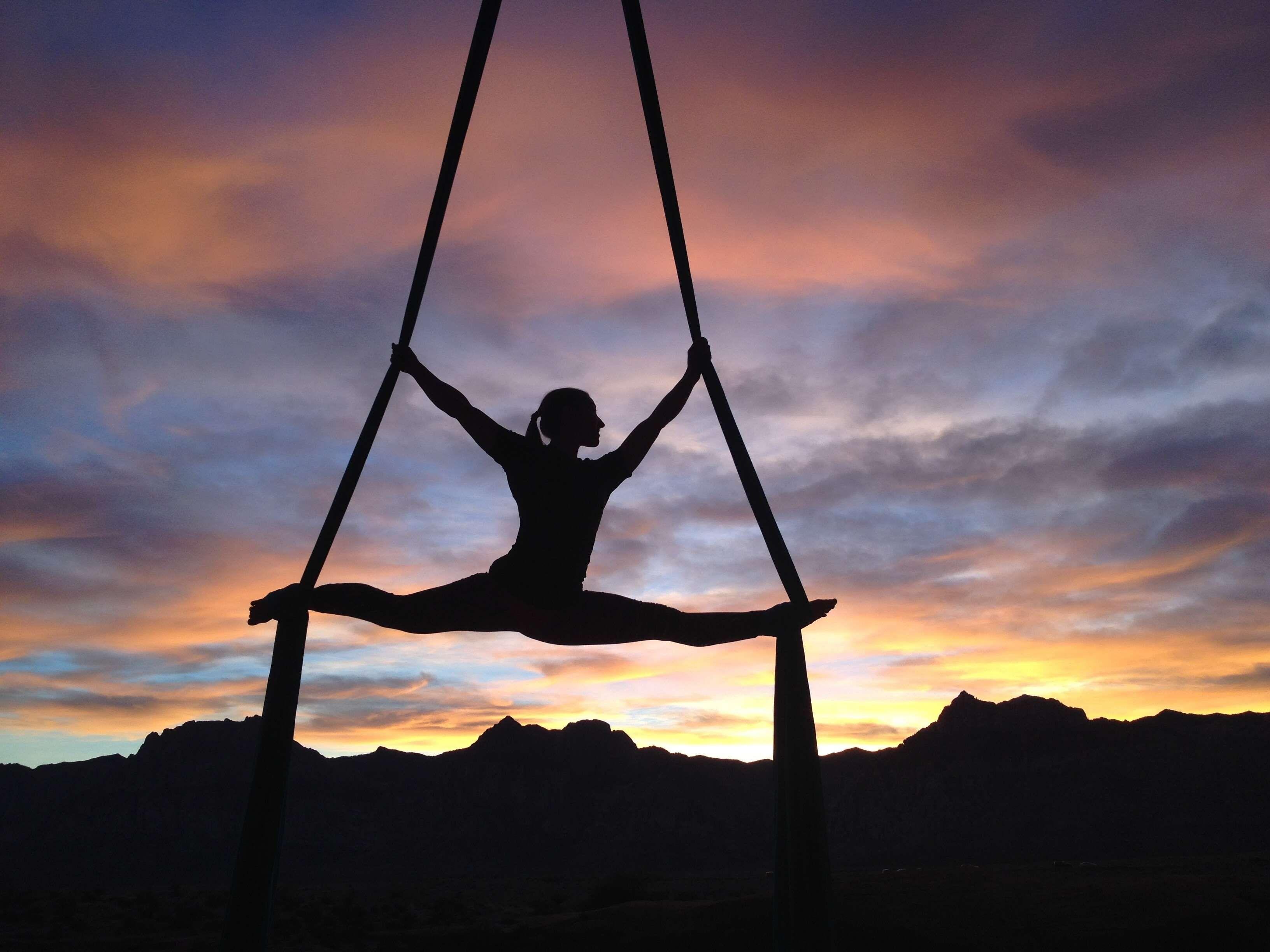 3264x2448 activity, clouds, dawn, dusk, exercise, female, meditation, person, silhouette, sky, sunrise, sunset, woman, yoga wallpaper