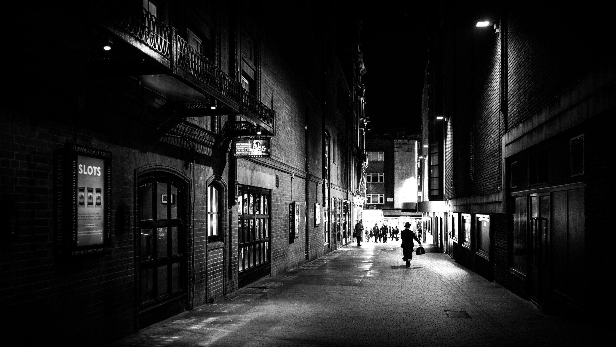 Black And White Street Wallpapers Top Free Black And White Street