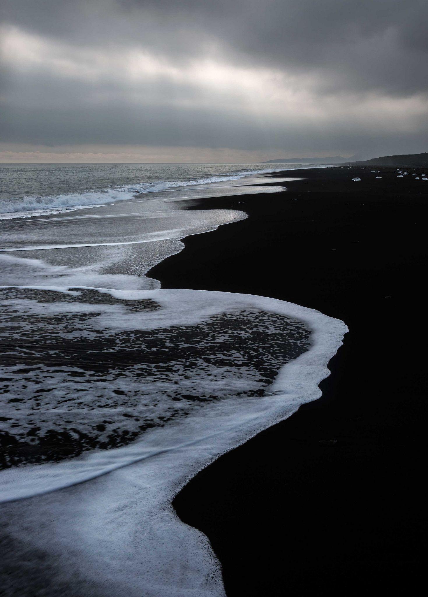 1469x2048 Naturally black and white. Black aesthetic wallpaper, Black and white picture wall, Nature photography