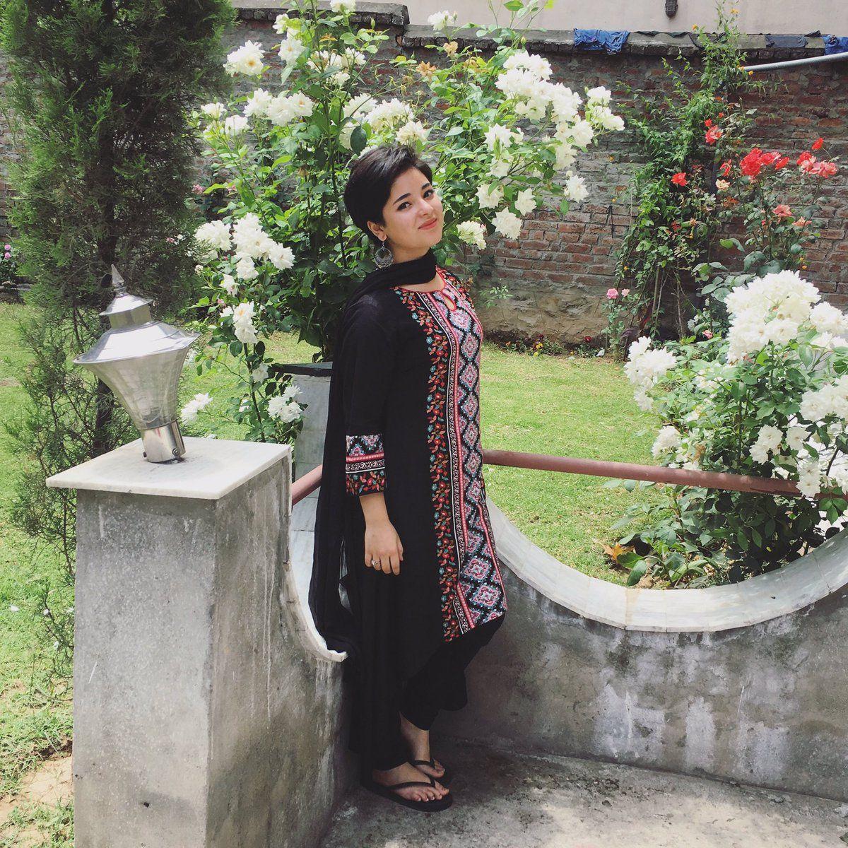 1200x1200 Zaira Wasim HD Wallpaper .