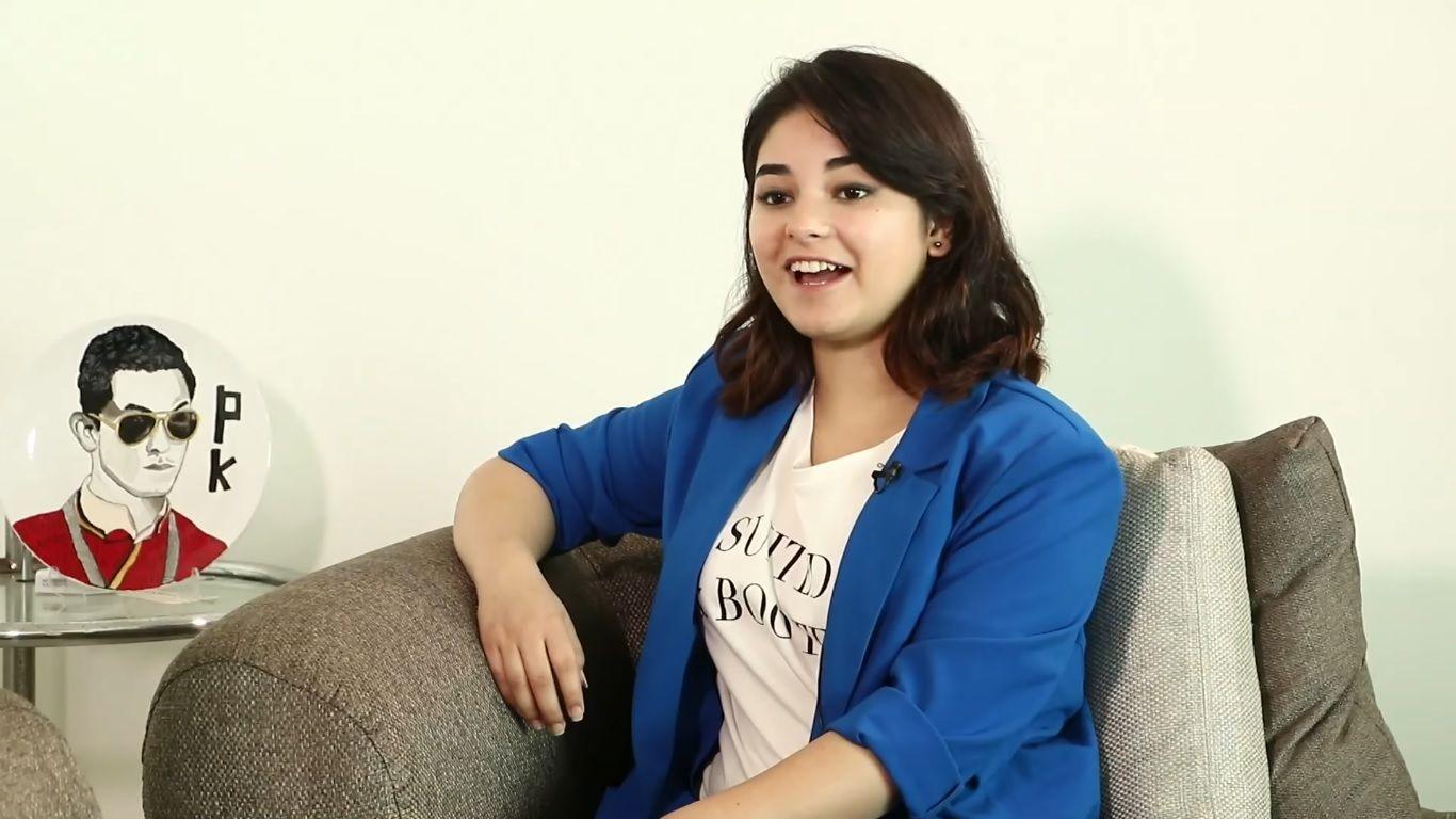 1366x768 Zaira Wasim