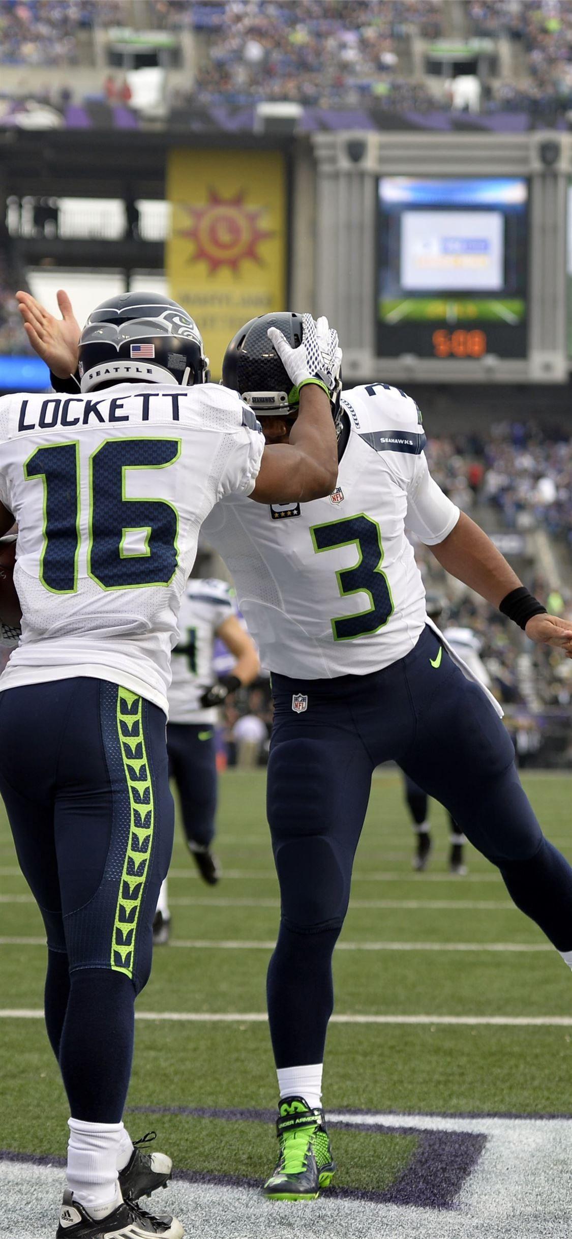 1125x2436 Russell Wilson and Tyler Lockett are successful no. #RussellWilson #SportCelebrity #AmericanFootballCelebrity. Tyler lockett, Russell wilson, Sports celebrities