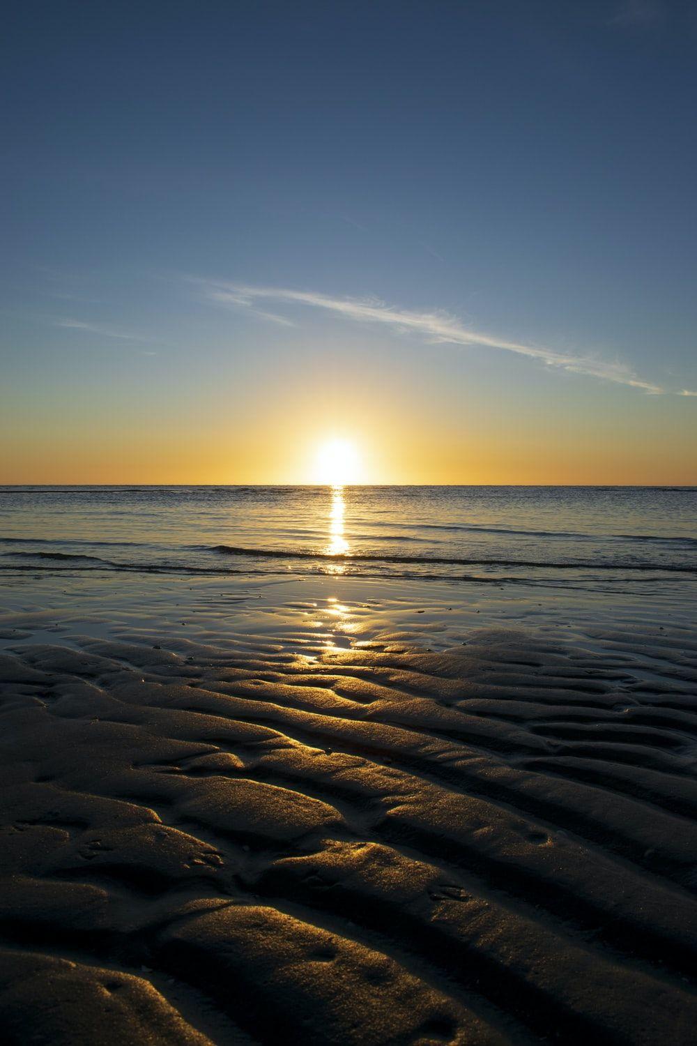 1000x1500 Golden Sky Picture [HD]. Download Free Image