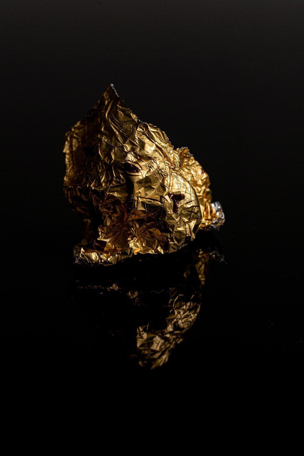 1000x1500 Gold Wallpaper: Free HD Download [HQ]