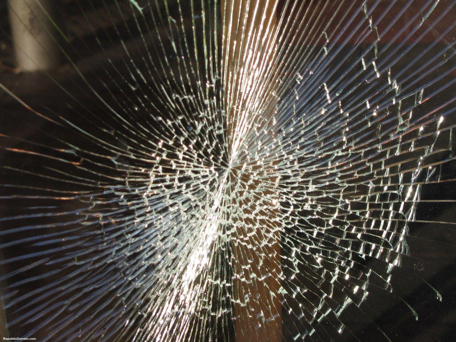 1600x1200 Free download Broken Laptop Screen Wallpaper Broken Screen Wallpaper [1600x1200] for your Desktop, Mobile & Tablet. Explore Broken Lcd Screen Wallpaper. Broken TV Screen Wallpaper