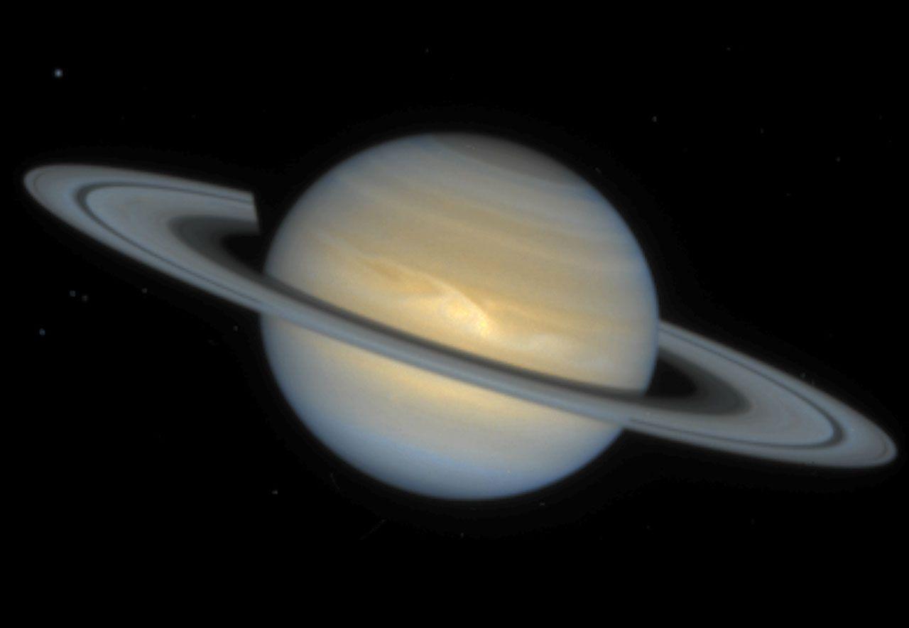 1280x884 Saturn Wallpaper
