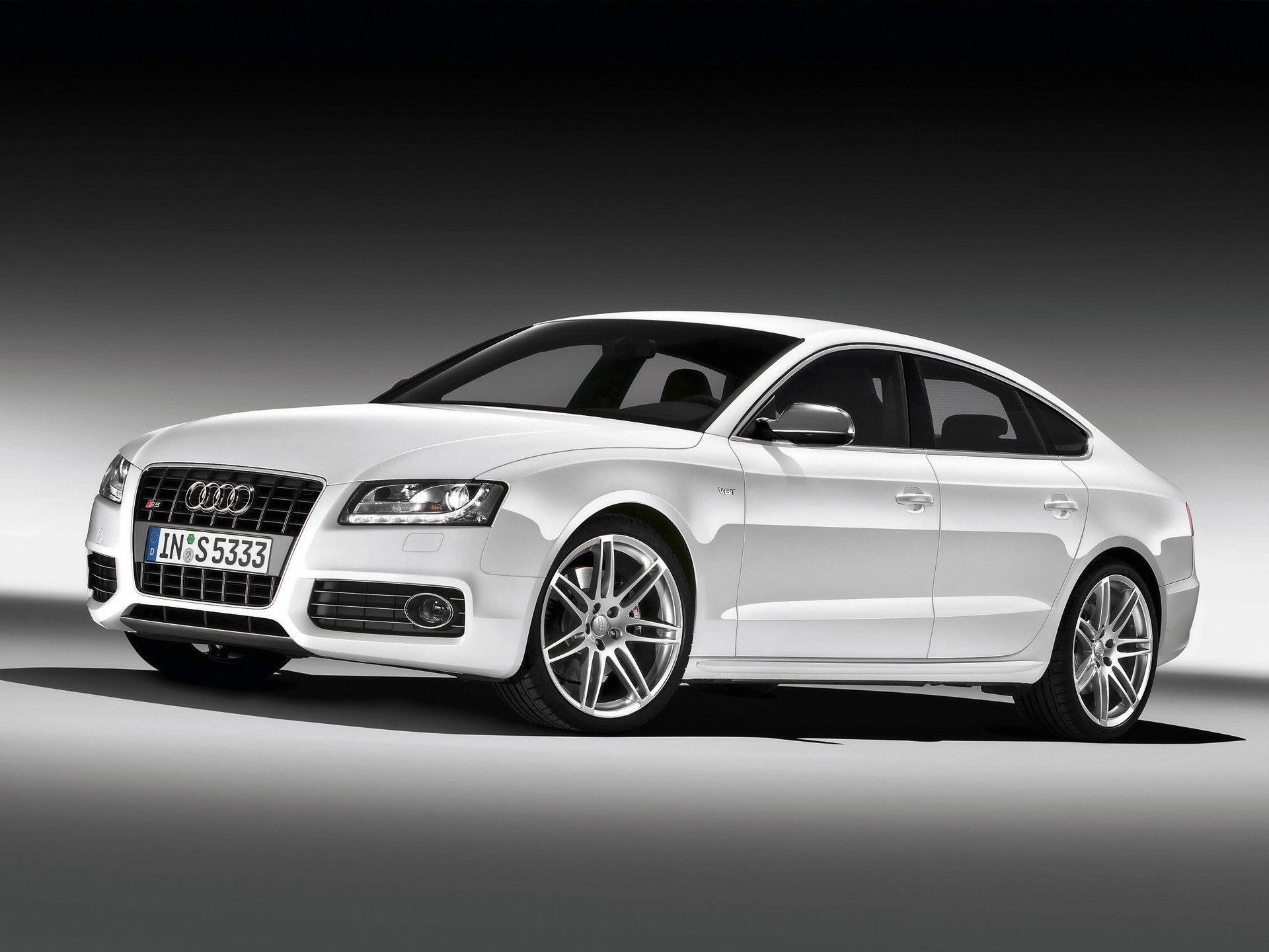 1920x1440 Black Audi Car Wallpaper