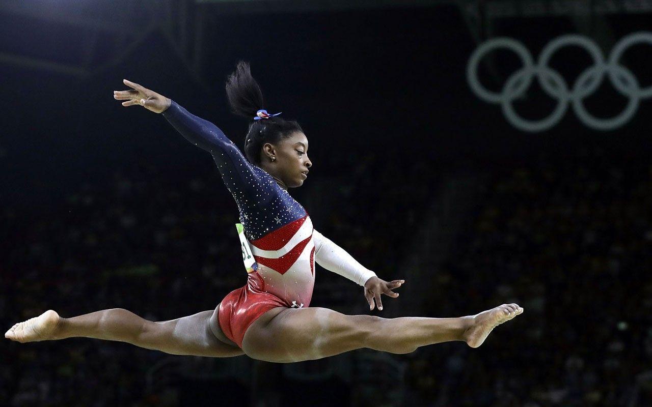 1280x800 Gymnast Wallpaper
