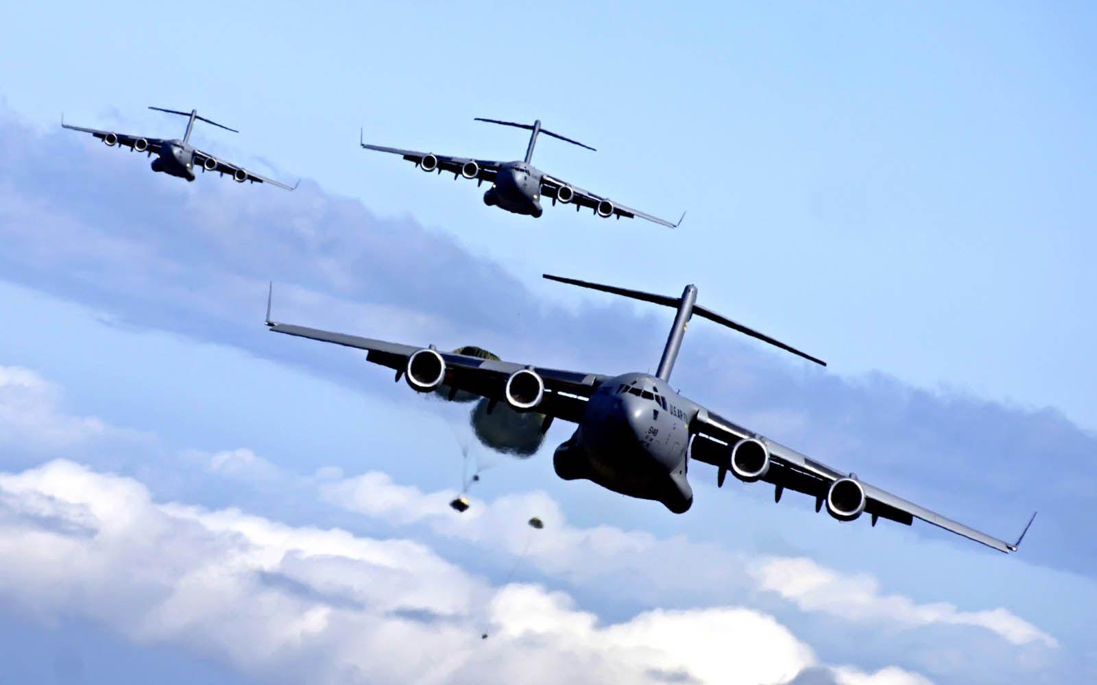 1600x1000 XS Wallpaper HD: War Airplanes Wallpaper