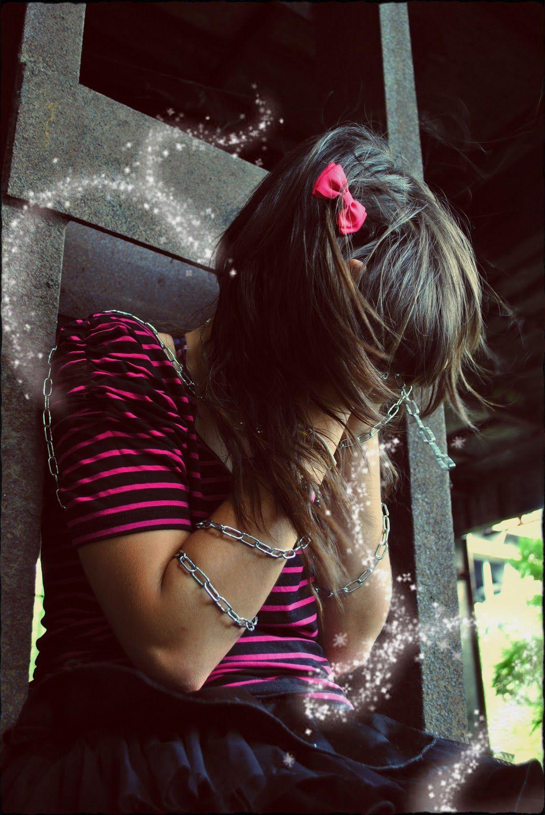 1071x1600 Sad Image for Girls Emo .