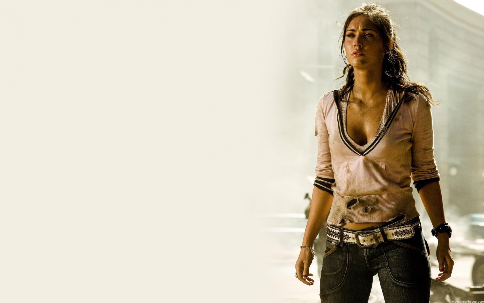 1680x1050 brunettes, women, Transformers, Megan Fox, actress, celebrity wallpaper