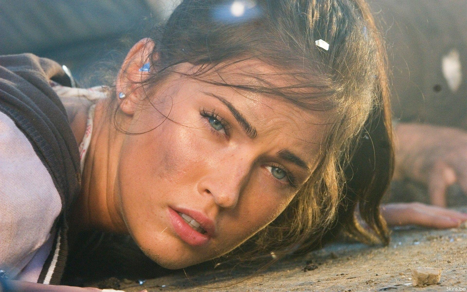 1920x1200 #Megan Fox, #brunette, #Transformers wallpaper