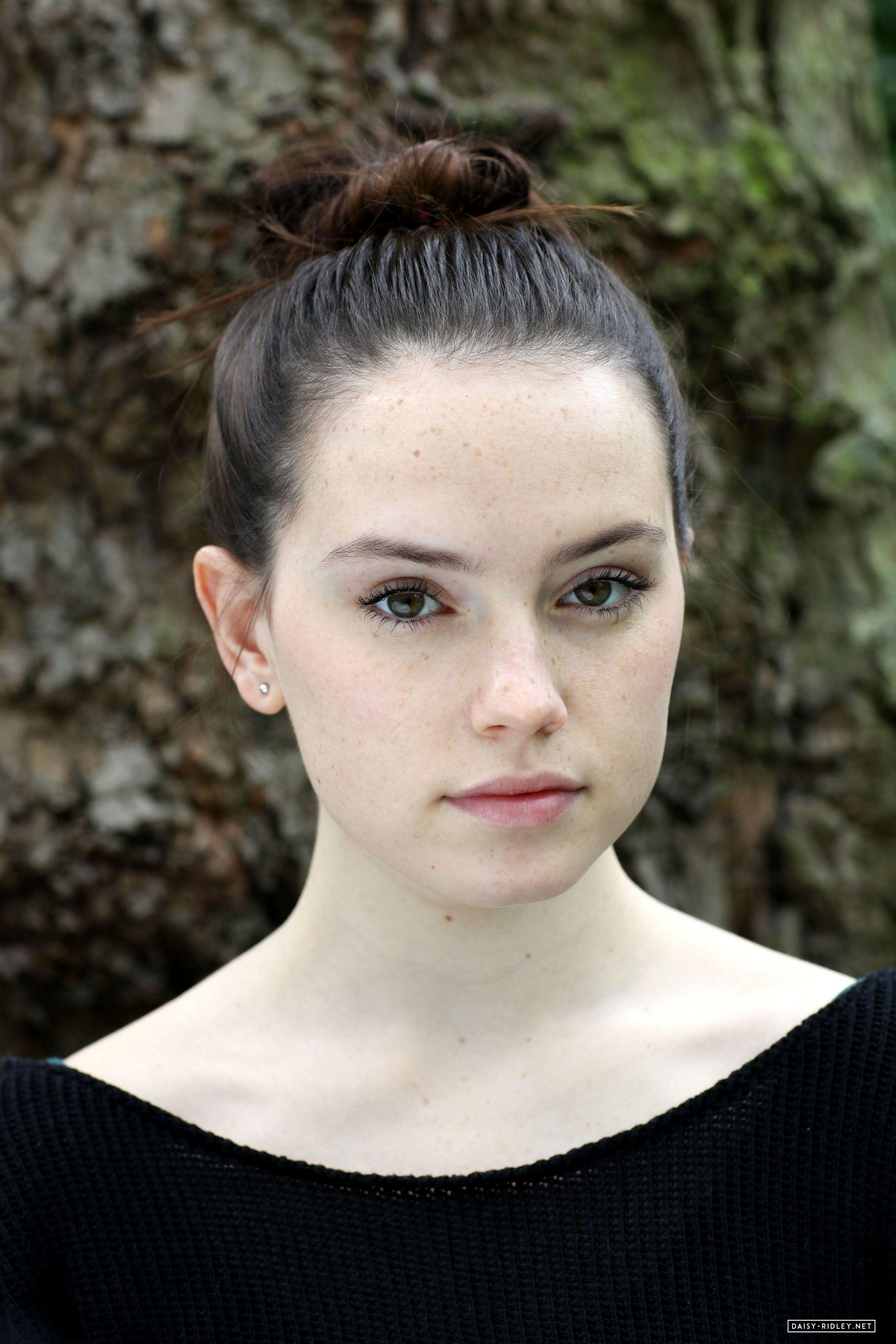 2000x3000 Daisy Ridley wallpaper, Celebrity, HQ Daisy Ridley pictureK Wallpaper 2019