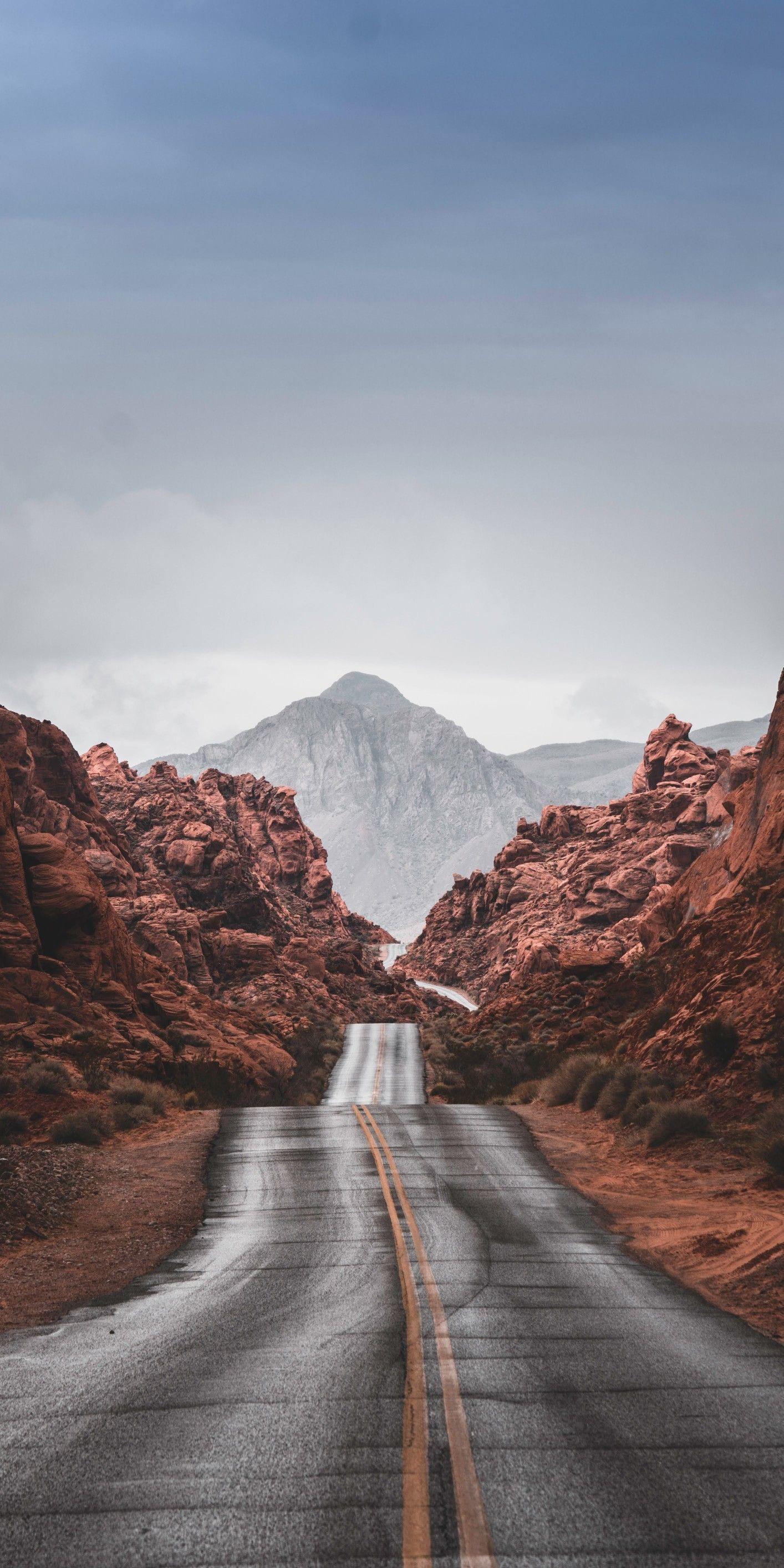 1414x2828 Mountain Road Wallpaper