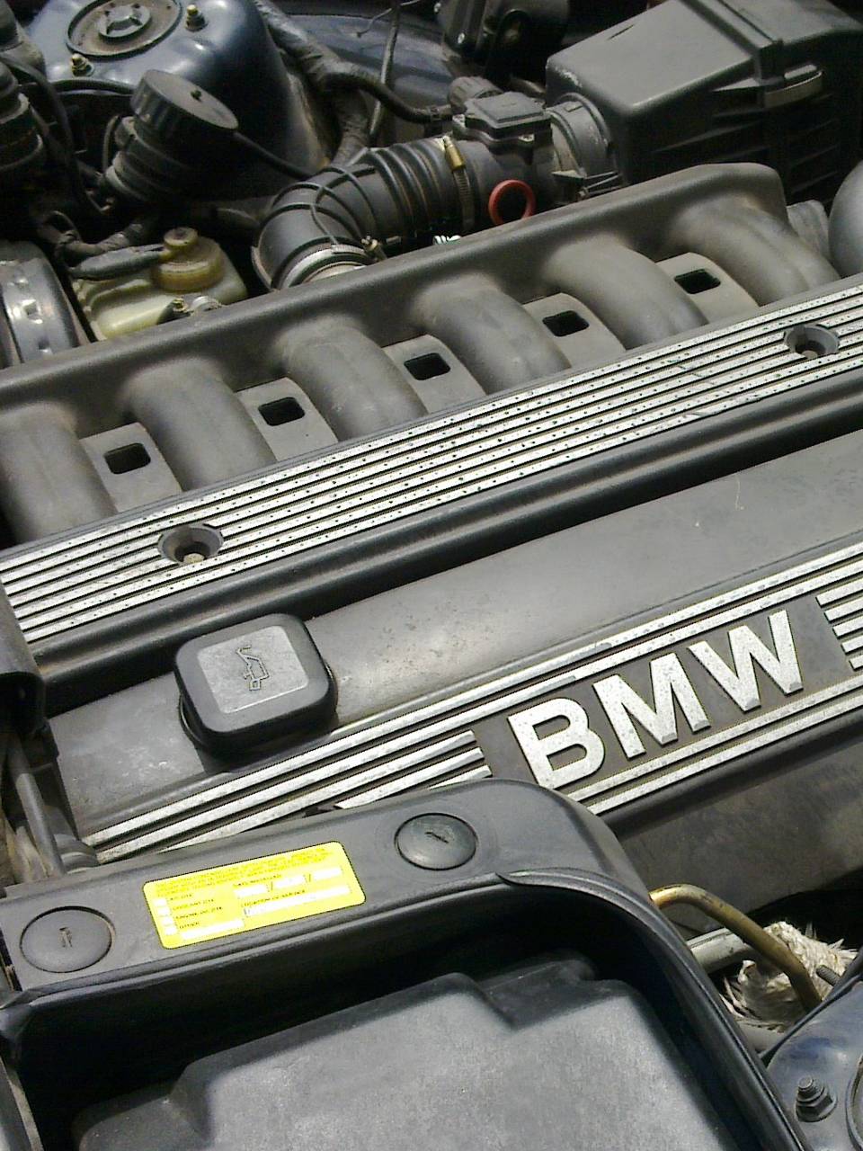 960x1280 Bmw M50 wallpaper