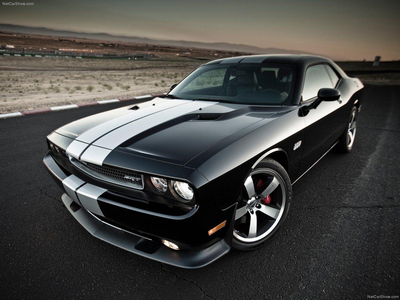 1600x1200 Dodge Challenger Srt8 Wallpaper. HD Wallpaper, HD Image, HD Picture