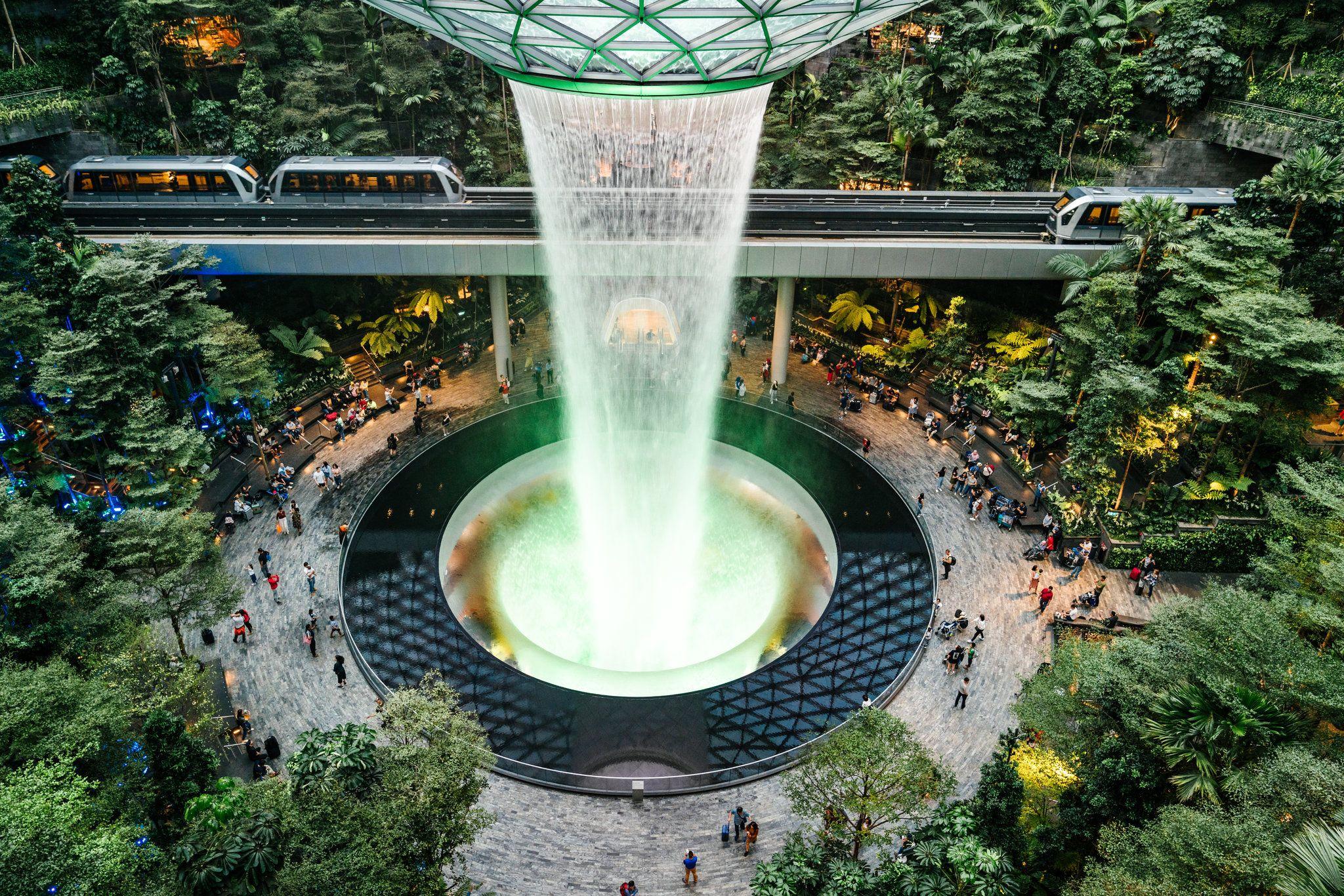 2048x1366 My 27 Hour Vacation In Singapore's Changi Airport