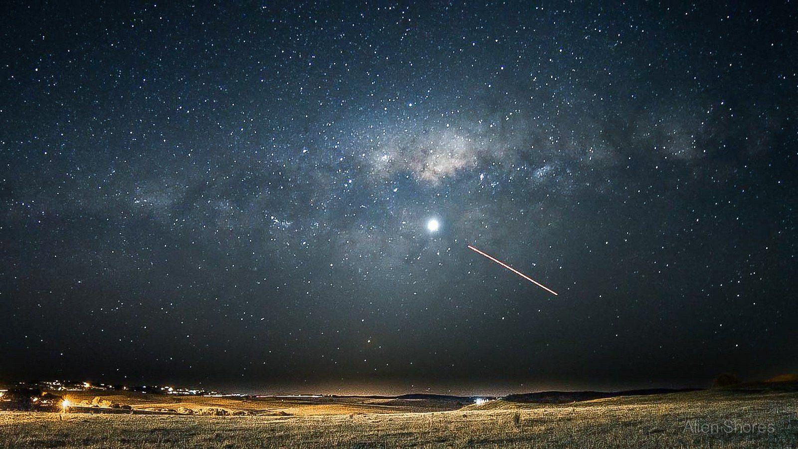 1600x900 Astronomy Milky way observatory sky galaxie space stars wallpaperx900