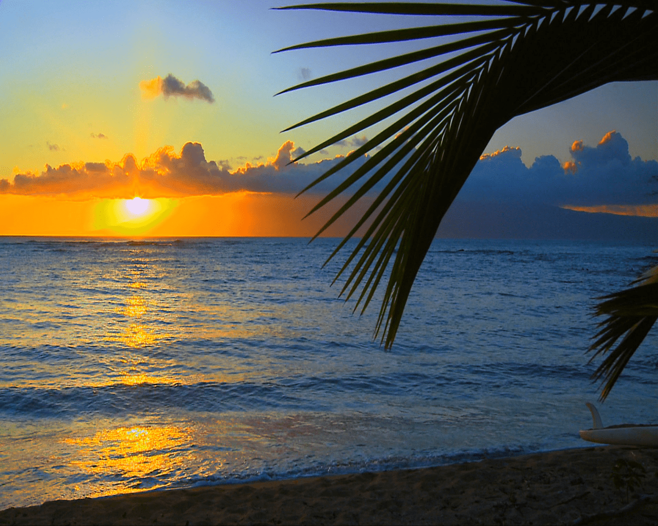1280x1024 Hawaii Beaches Desktop Wallpaper .