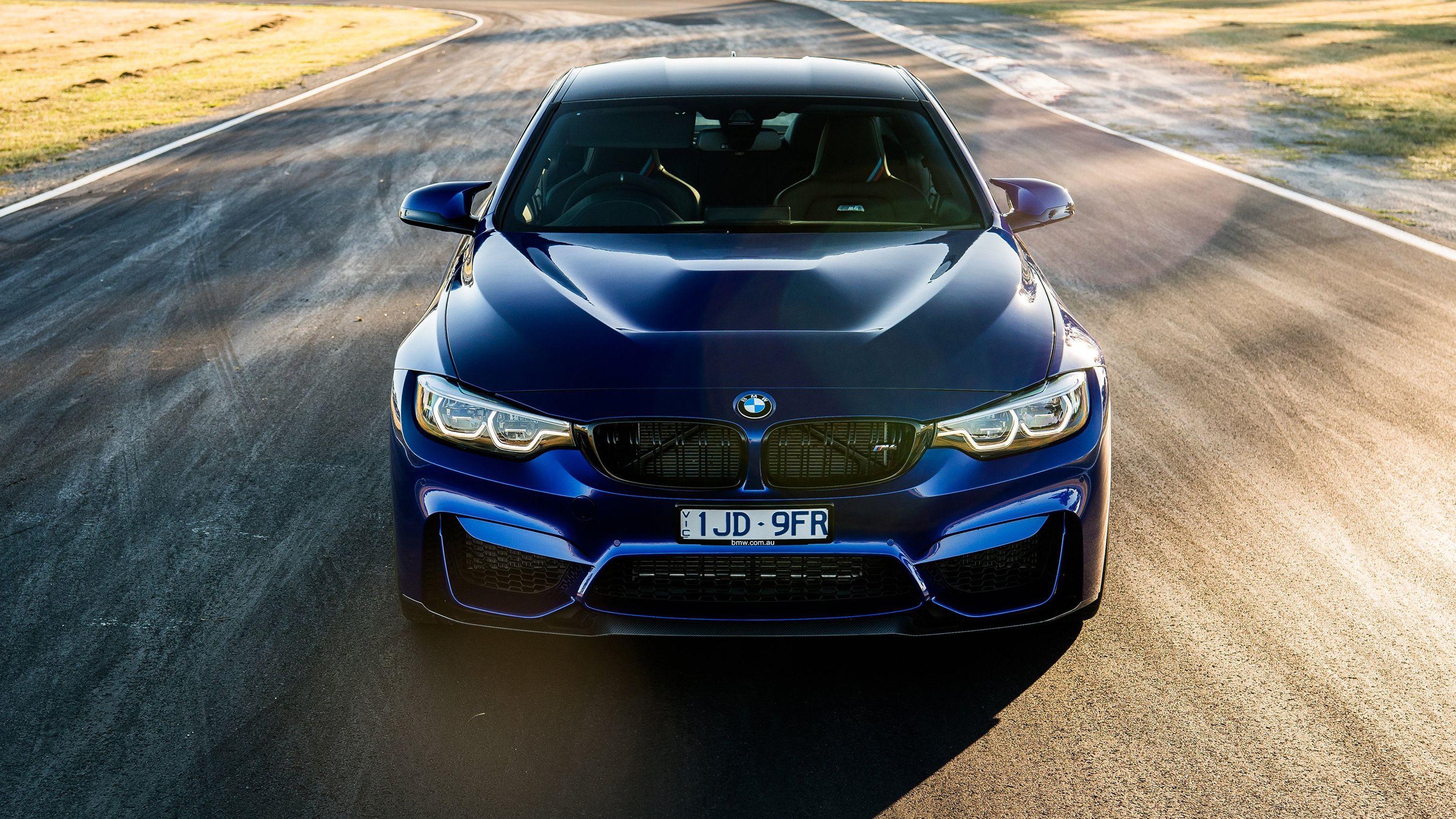 3000x1688 BMW M4 HD .