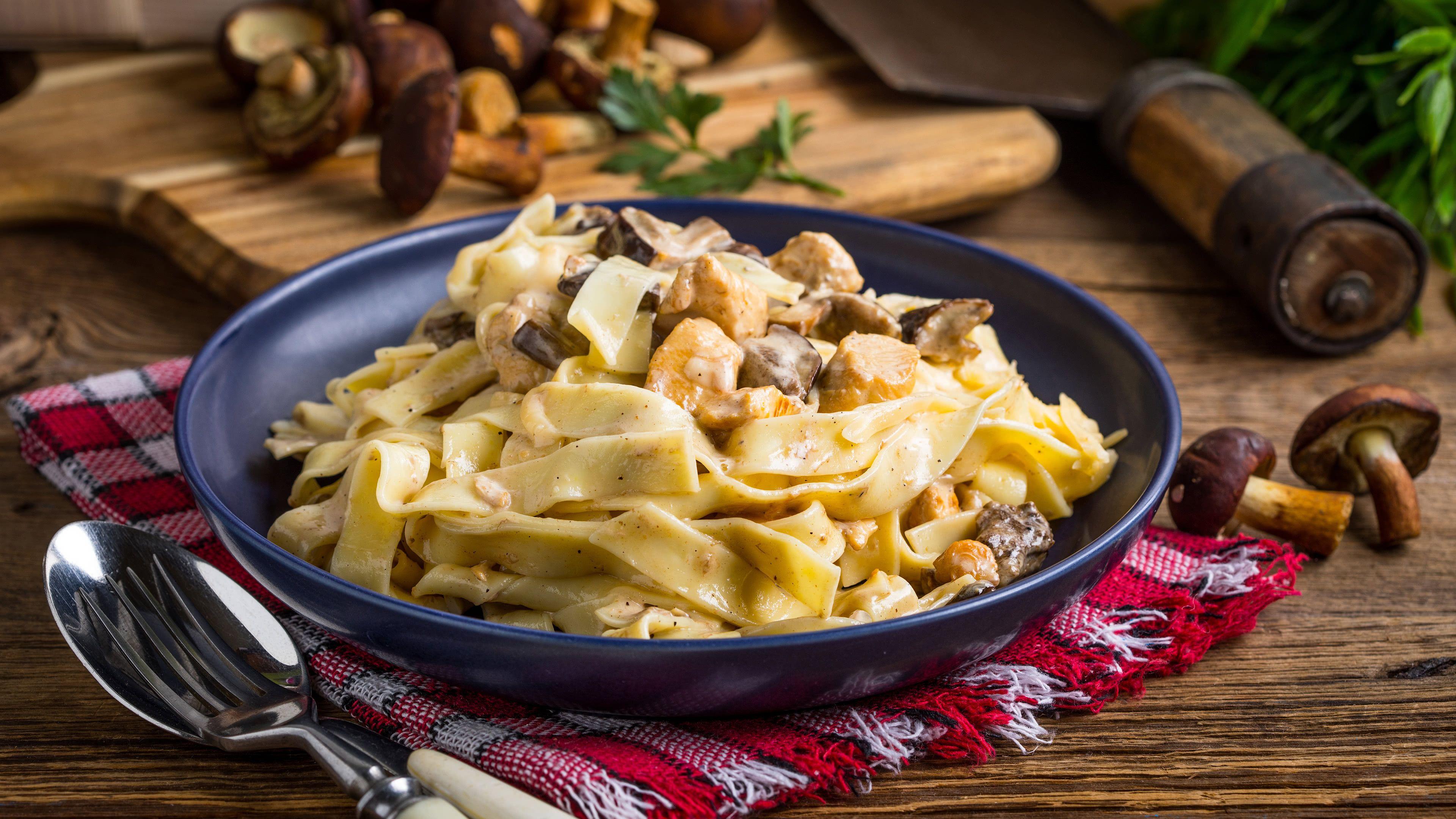 3840x2160 Fetuccini Alfredo UHD 4K Wallpaper