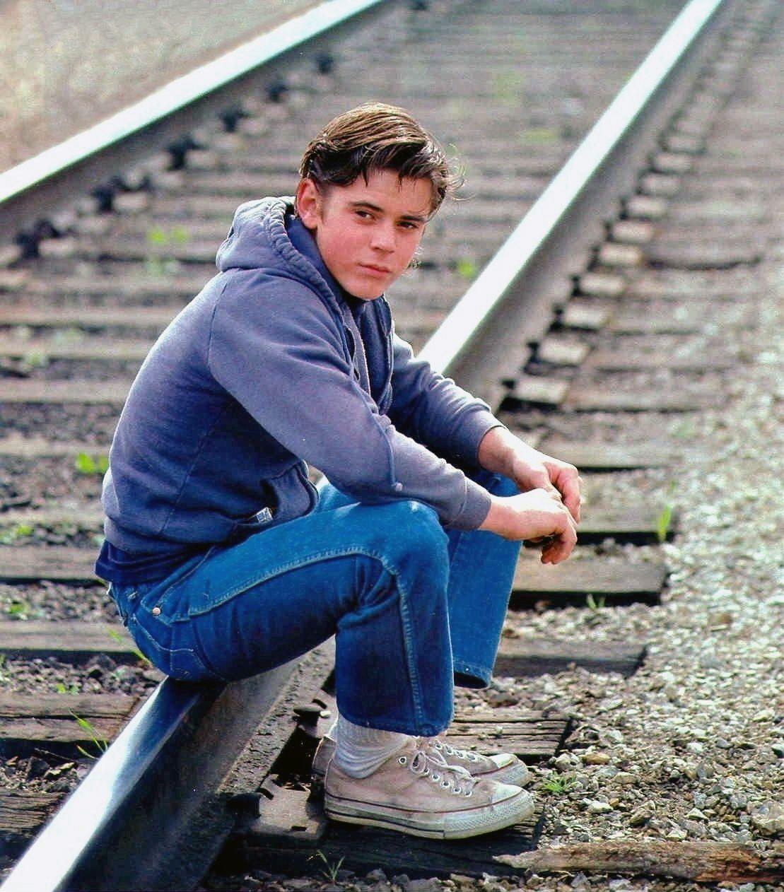 1109x1262 The Outsiders Wallpaper