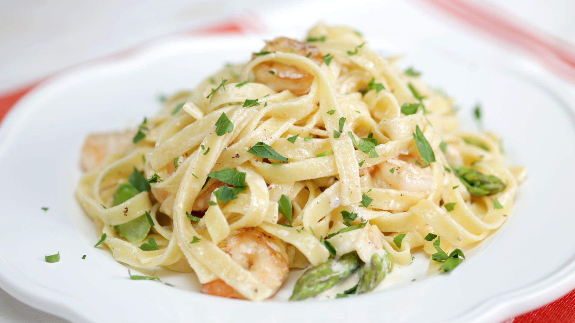 1920x1080 Fettuccine Alfredo Wallpaper