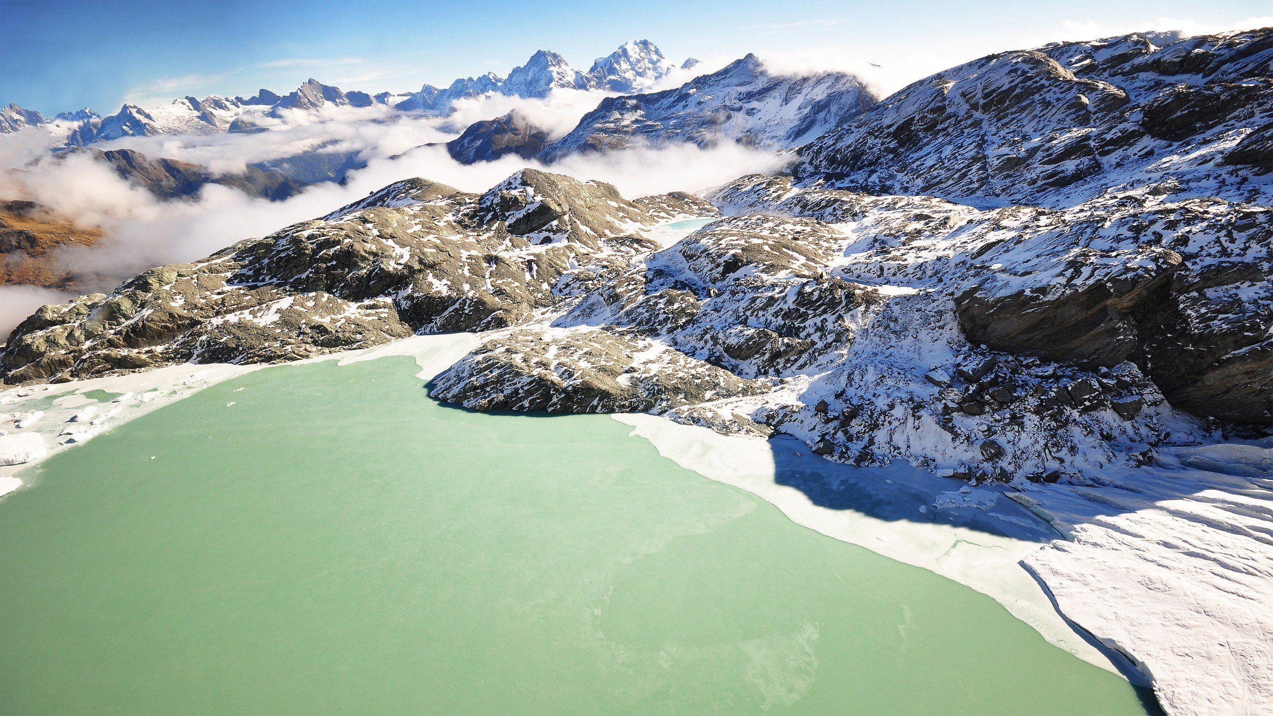 2560x1440 Green mountains nature winter snow wildlife end of the world lakes skyscapes Mount sunny wallpaperx1440