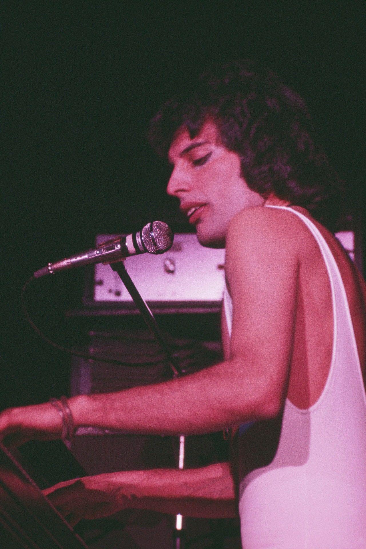 1280x1920 Bohemian Rhapsody: 28 ludicrous Freddie Mercury facts