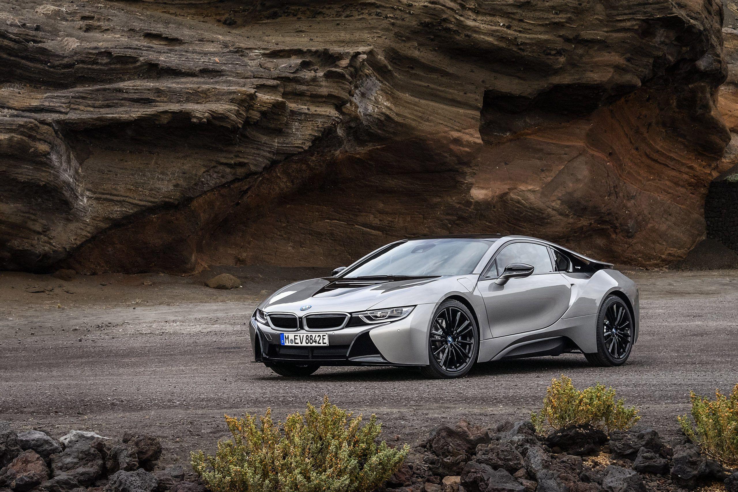2560x1707 BMW i8 Wallpaper