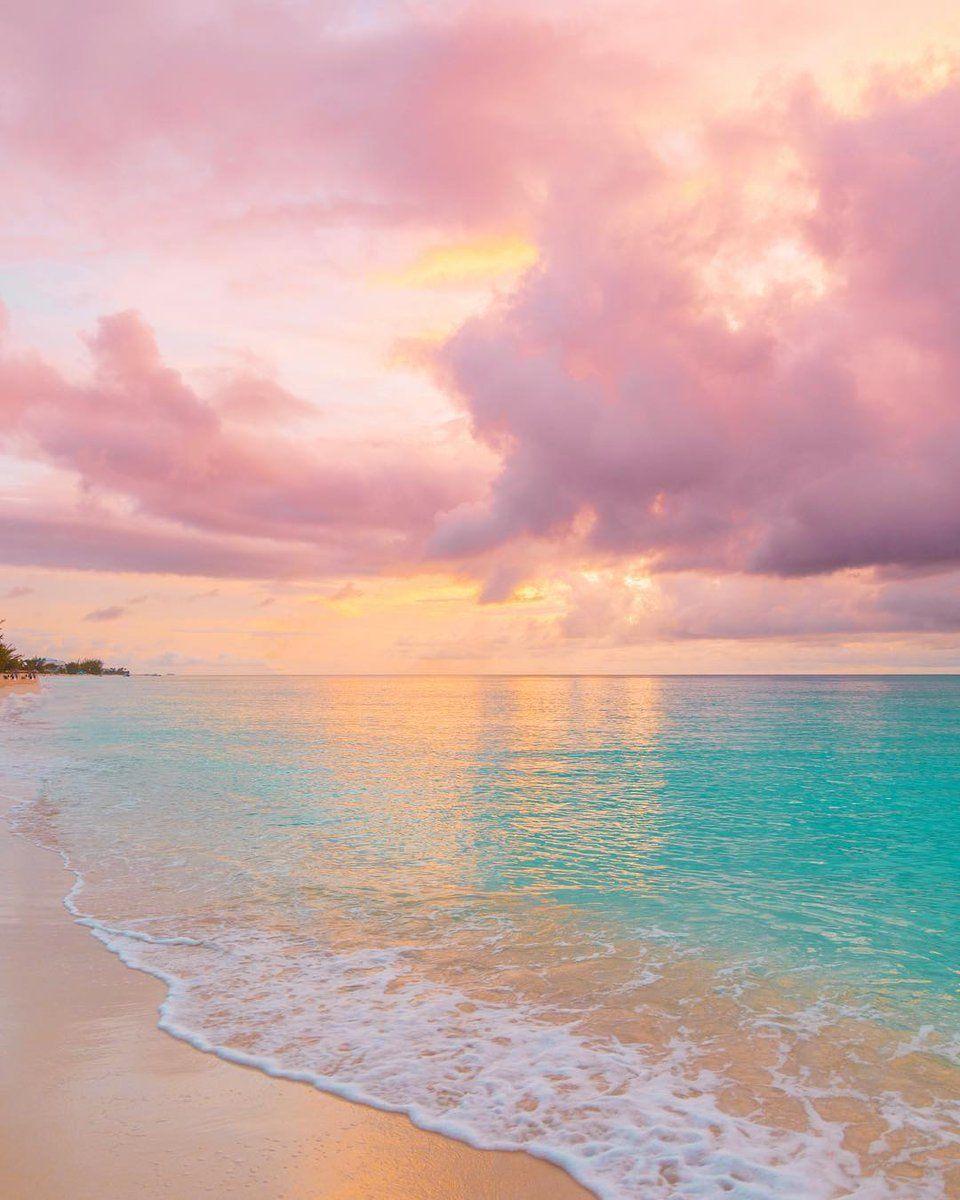 960x1200 Find all of nature's most beautiful colours in the #CaymanIslands. Cayman Islands on T. Beach wallpaper, Beautiful wallpaper, Ocean wallpaper