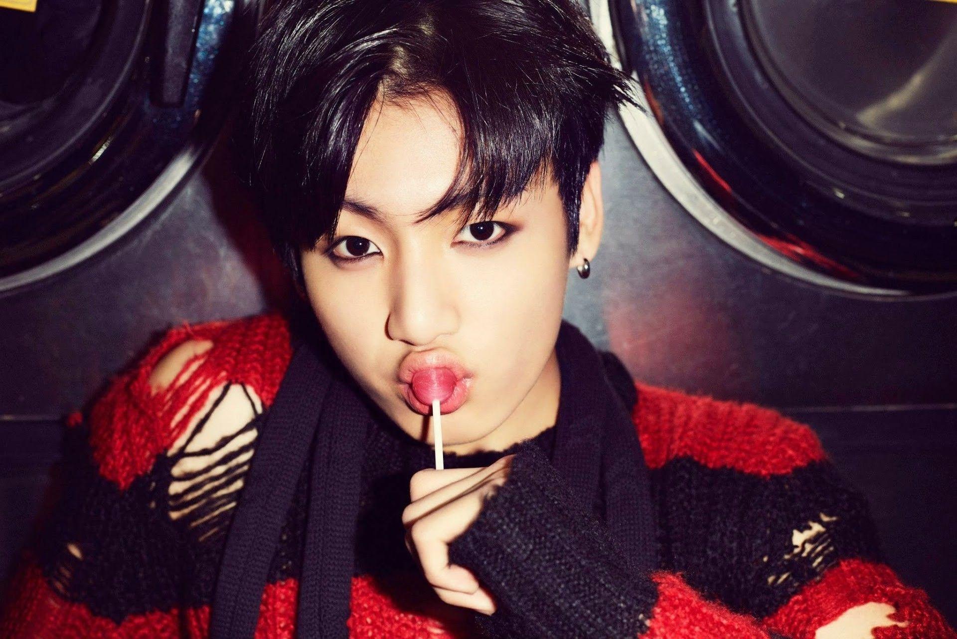 1920x1281 Jung Kook BTS Desktop Wallpaper