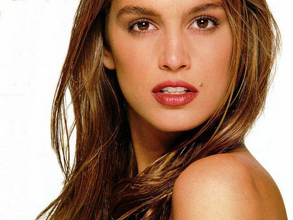1024x768 Cindy Crawford wallpaperx768