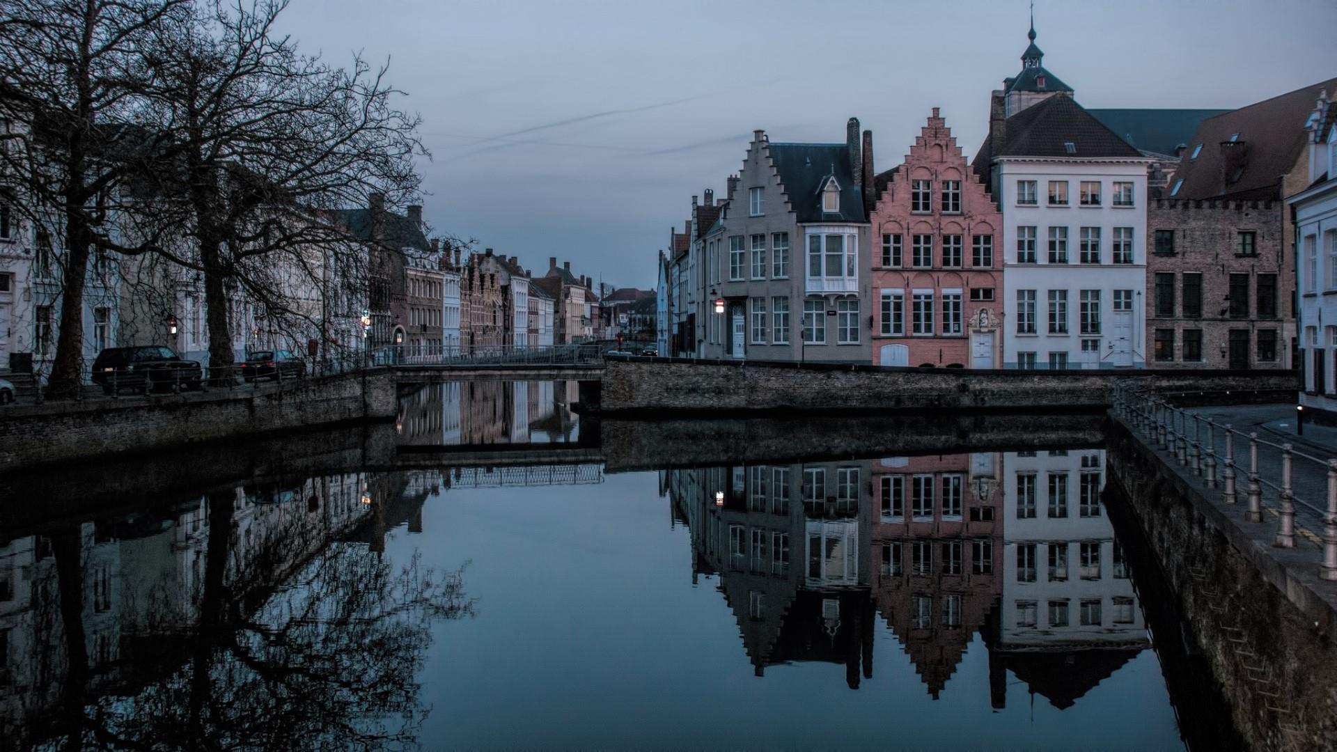 1920x1080 Bruges Wallpaper