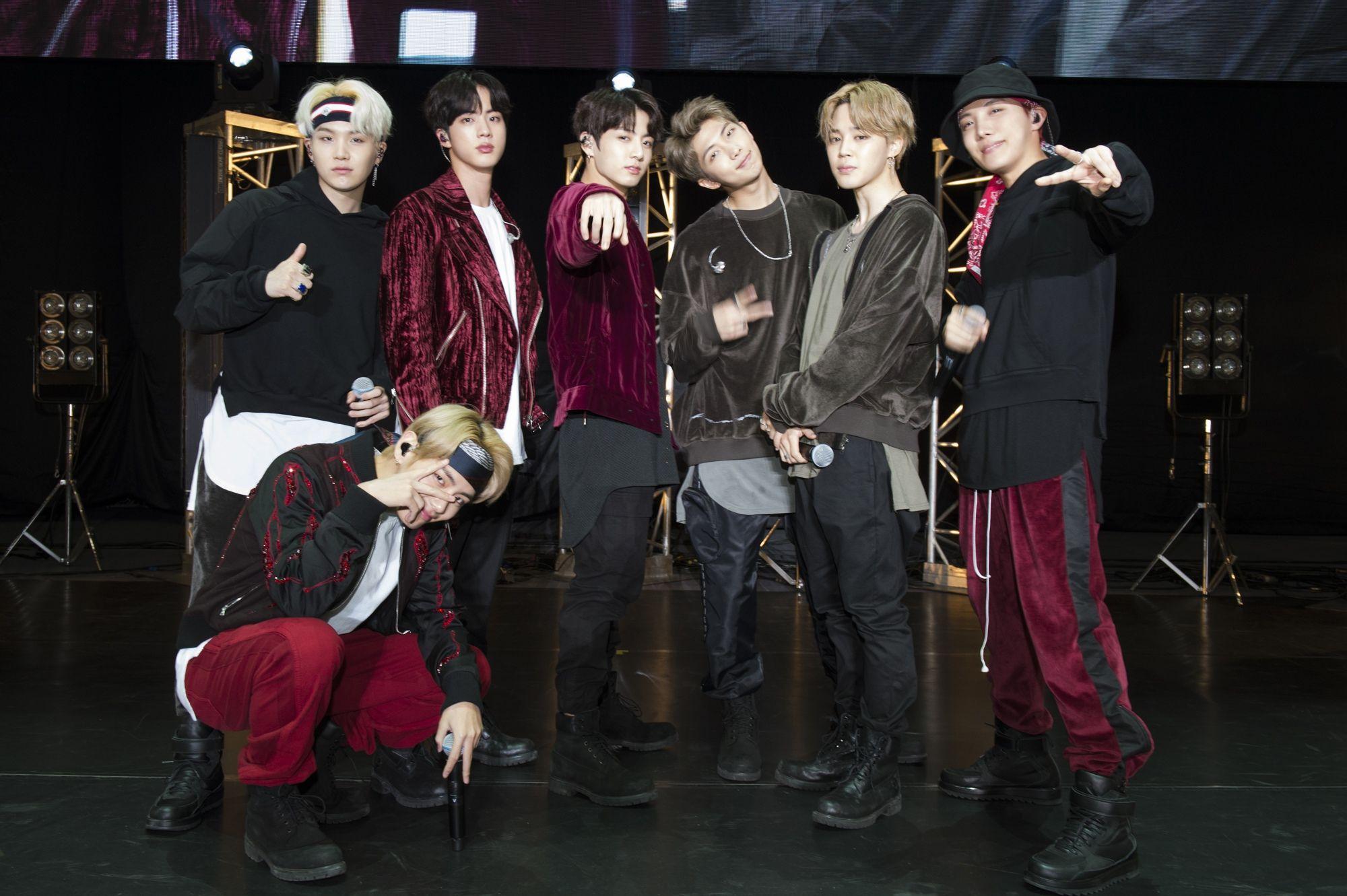 2000x1331 BTS Desktop Wallpaper Mic Drop .