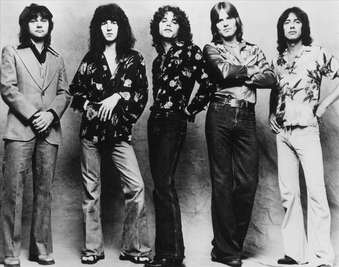 1080x851 REO Speedwagon Essential REO Speedwagon