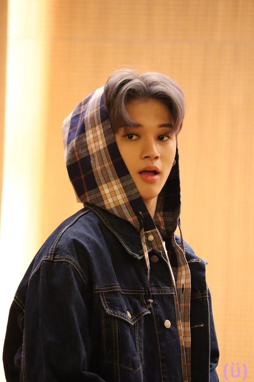853x1280 Wooyoung Ateez Desktop Background .