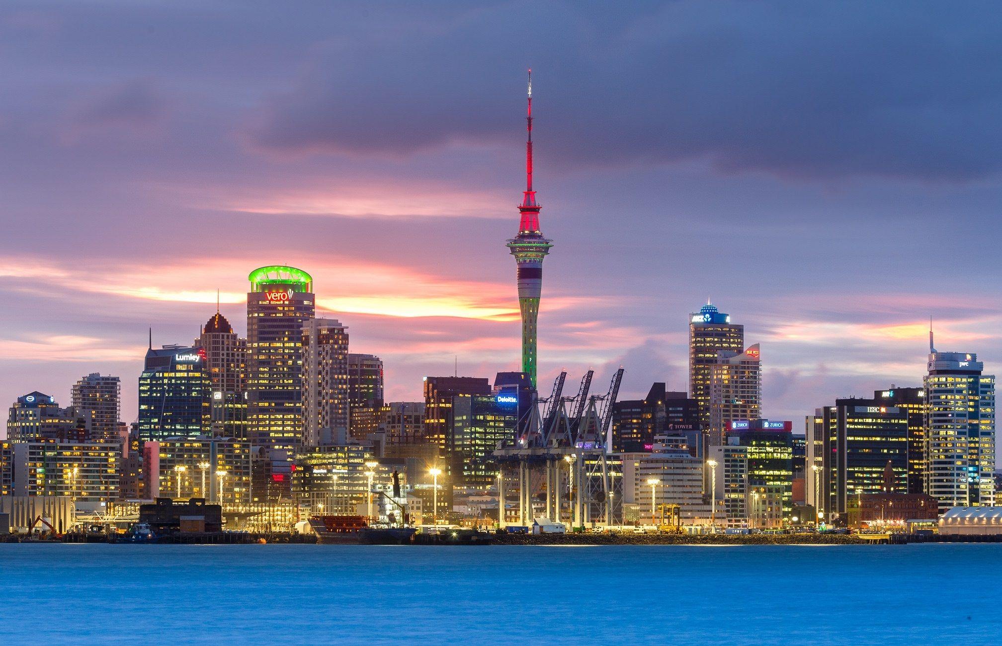 2016x1300 Auckland High Definition Wallpaper