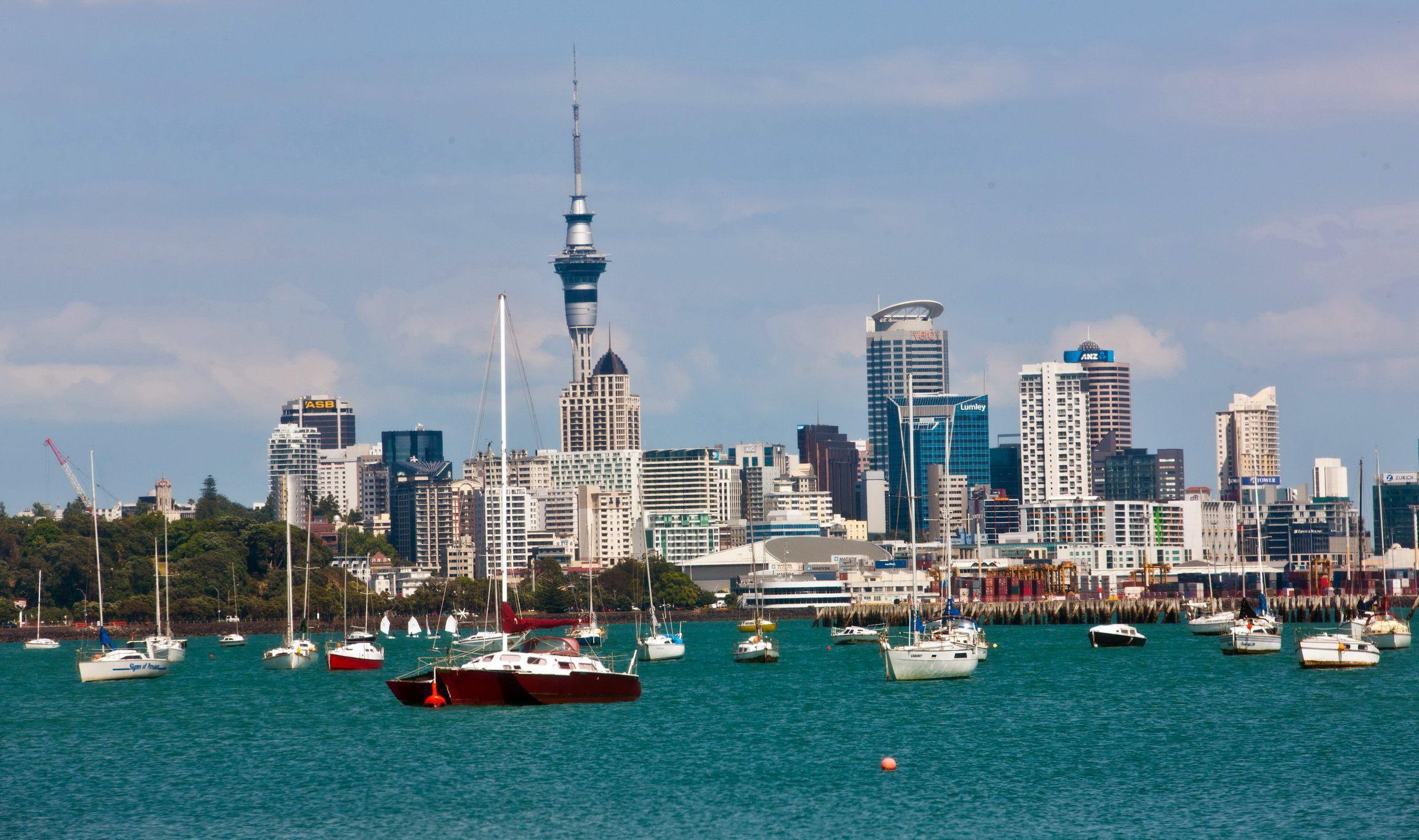 2304x1365 Auckland phone, desktop wallpaper, picture, photo, bckground image
