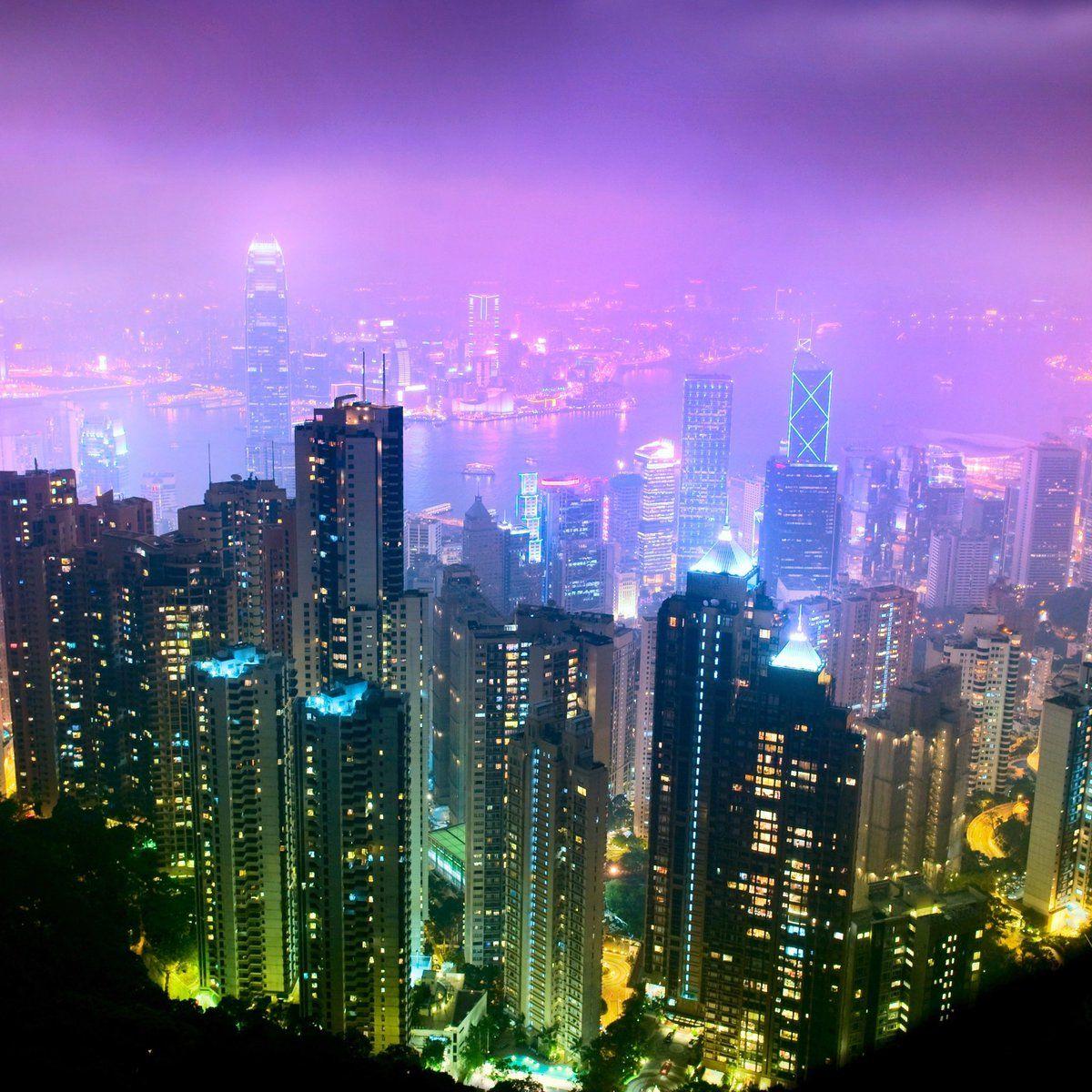 1200x1200 everpix of the big city for your IPhone from Everpix # bigcity #bigcitylife #lights #eveningcity #nightcity #traffic #iphonewallpaper #iphonewallpaper #hdwallpaper #hdwallpaper #wallpaper # wallpaper #iphone #iphonex #ipad #everpix