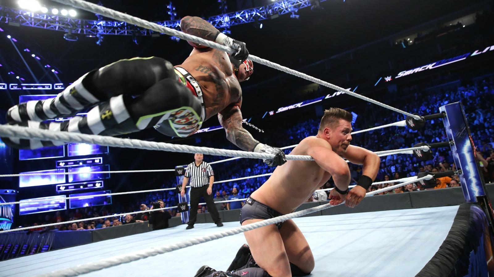 1600x900 Rey Mysterio Vs The Miz HD Wallpaper