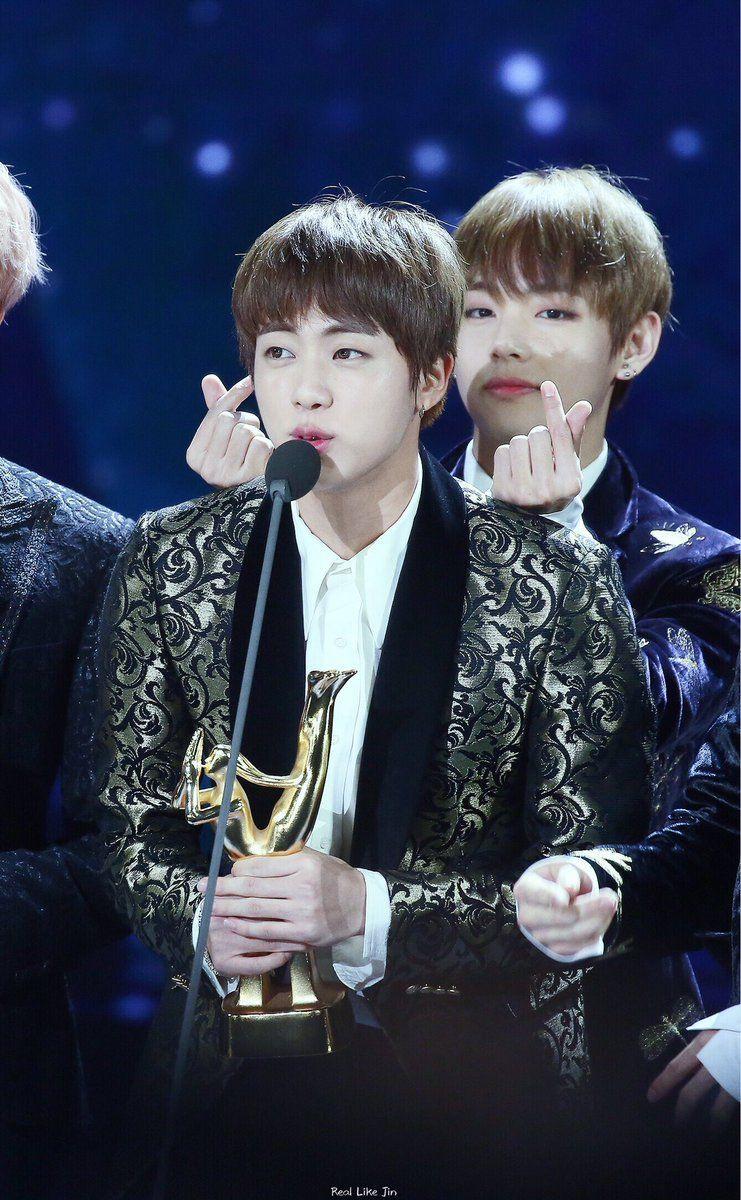 741x1200 Jin Taehyung Taejin Bts Bts Wallpaper Bts Jin Bangtan
