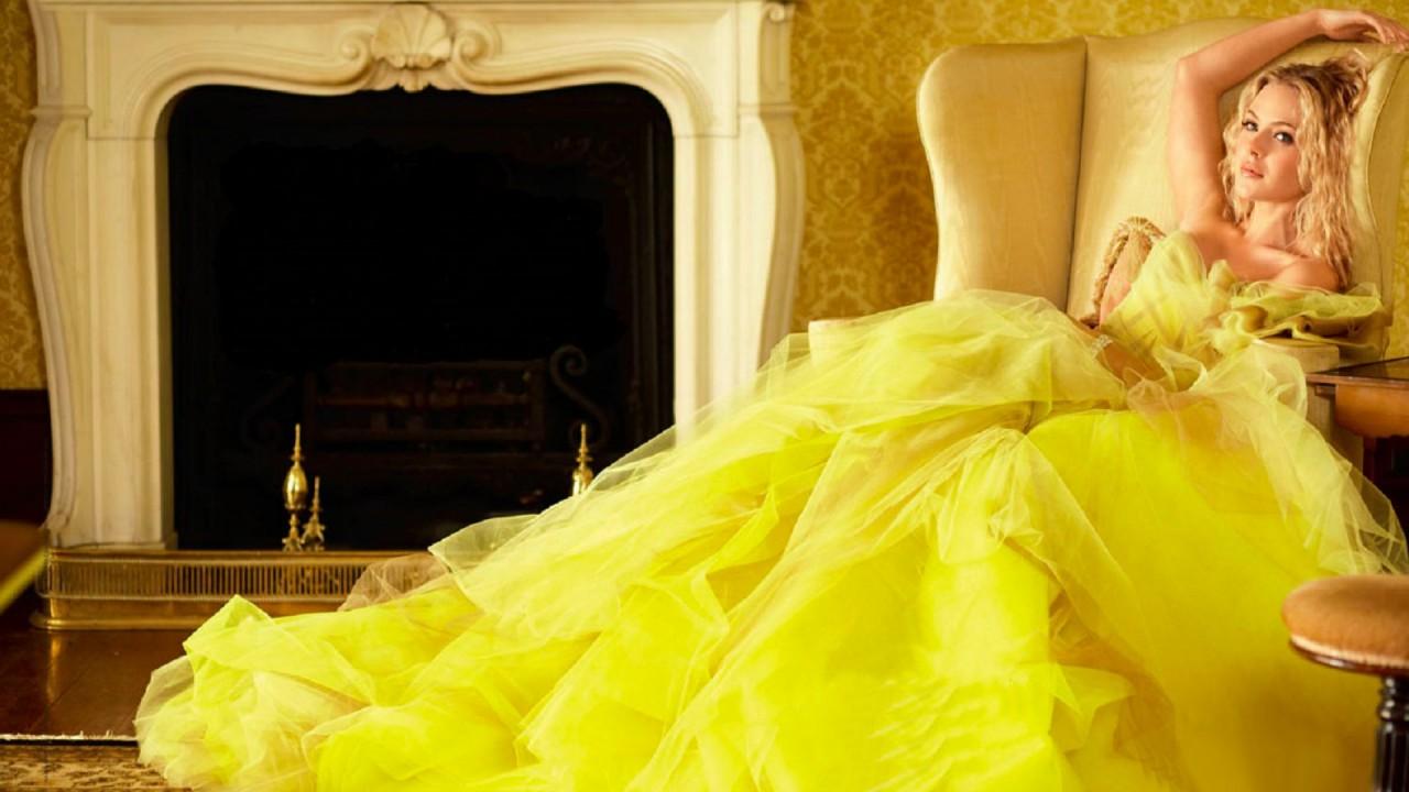 1280x720 Elegant In Yellow wallpaper. Elegant In Yellow
