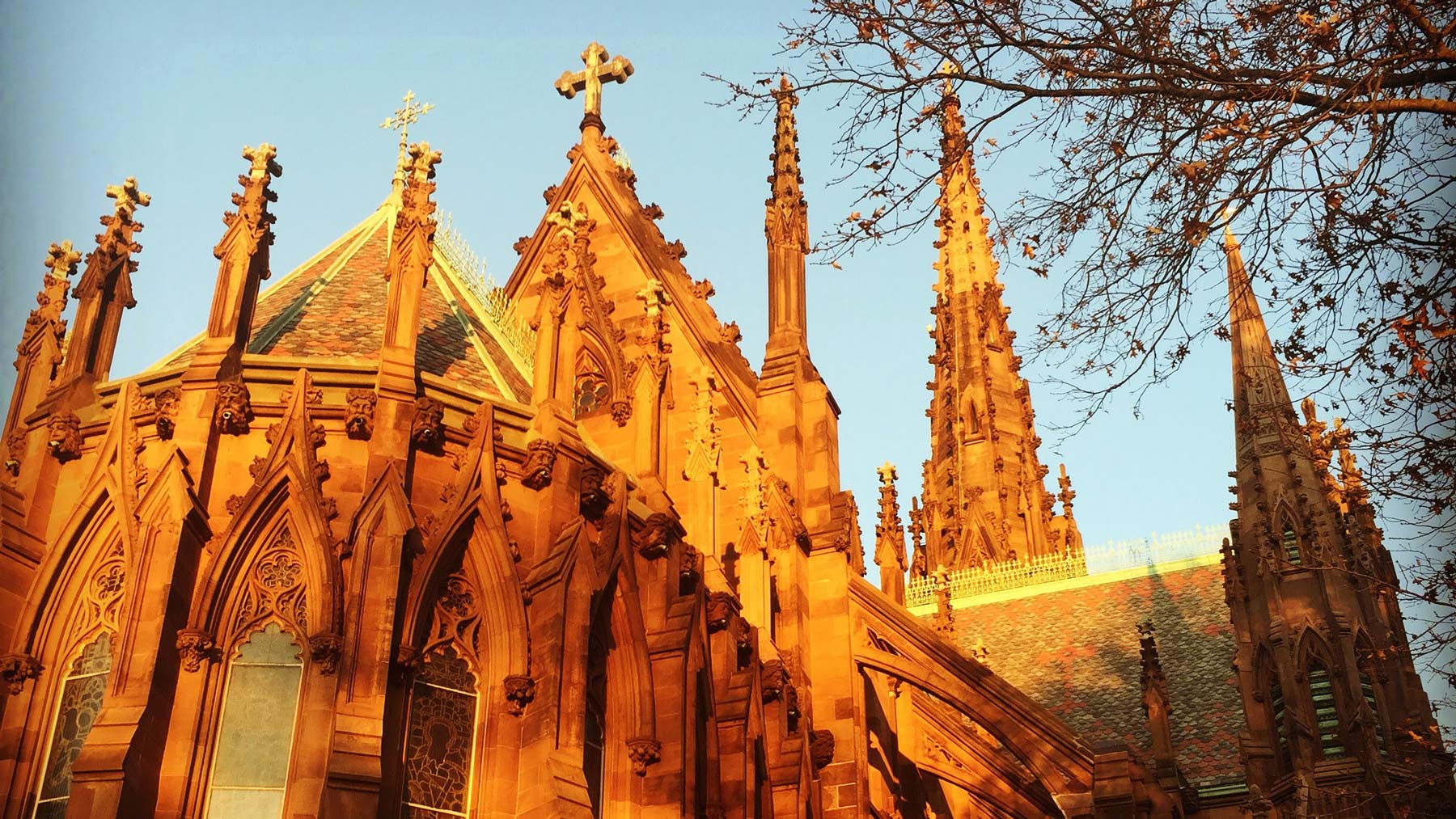 1800x1013 Cathedral of the Incarnation: Desktop Wallpaper
