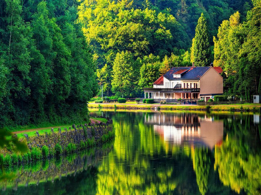 1024x768 Lake House Desktop Background. Beautiful Widescreen Desktop Wallpaper, Desktop Wallpaper and Naruto Desktop Background