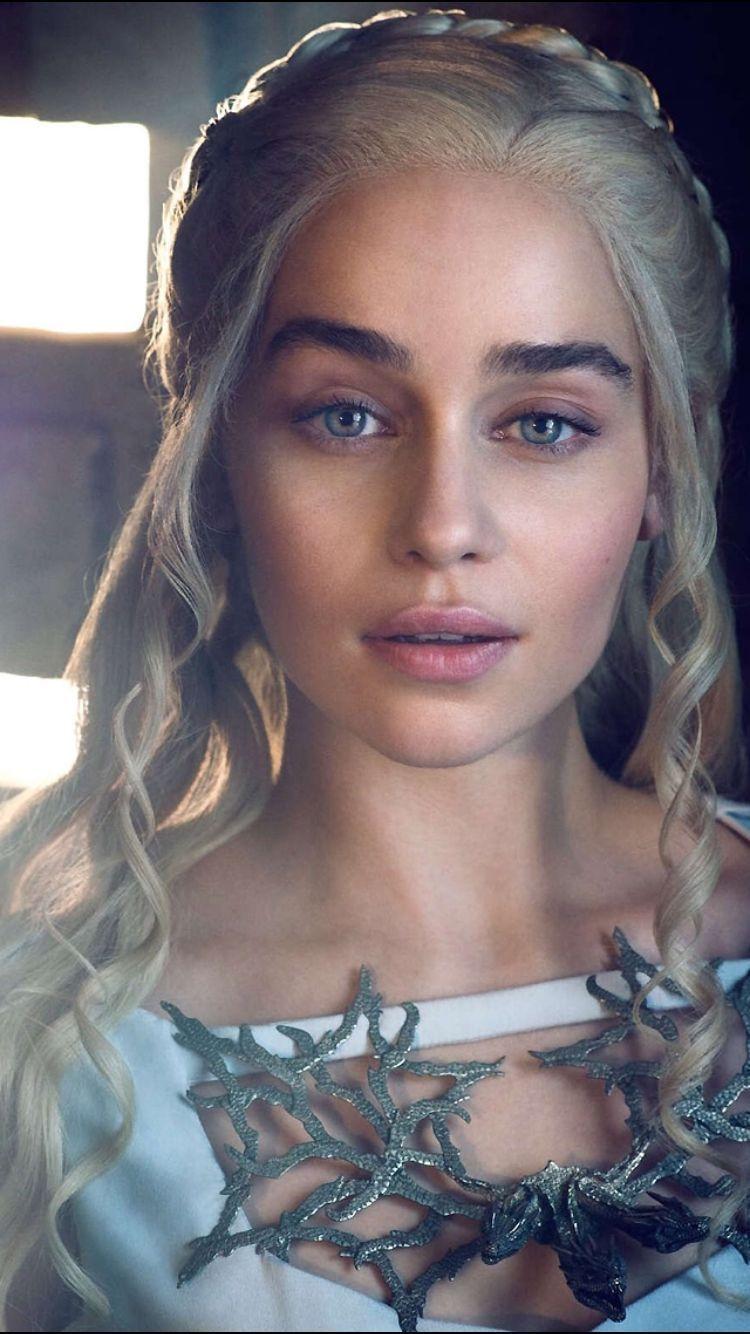 750x1334 Daenerys Targaryen iPhone Wallpaper