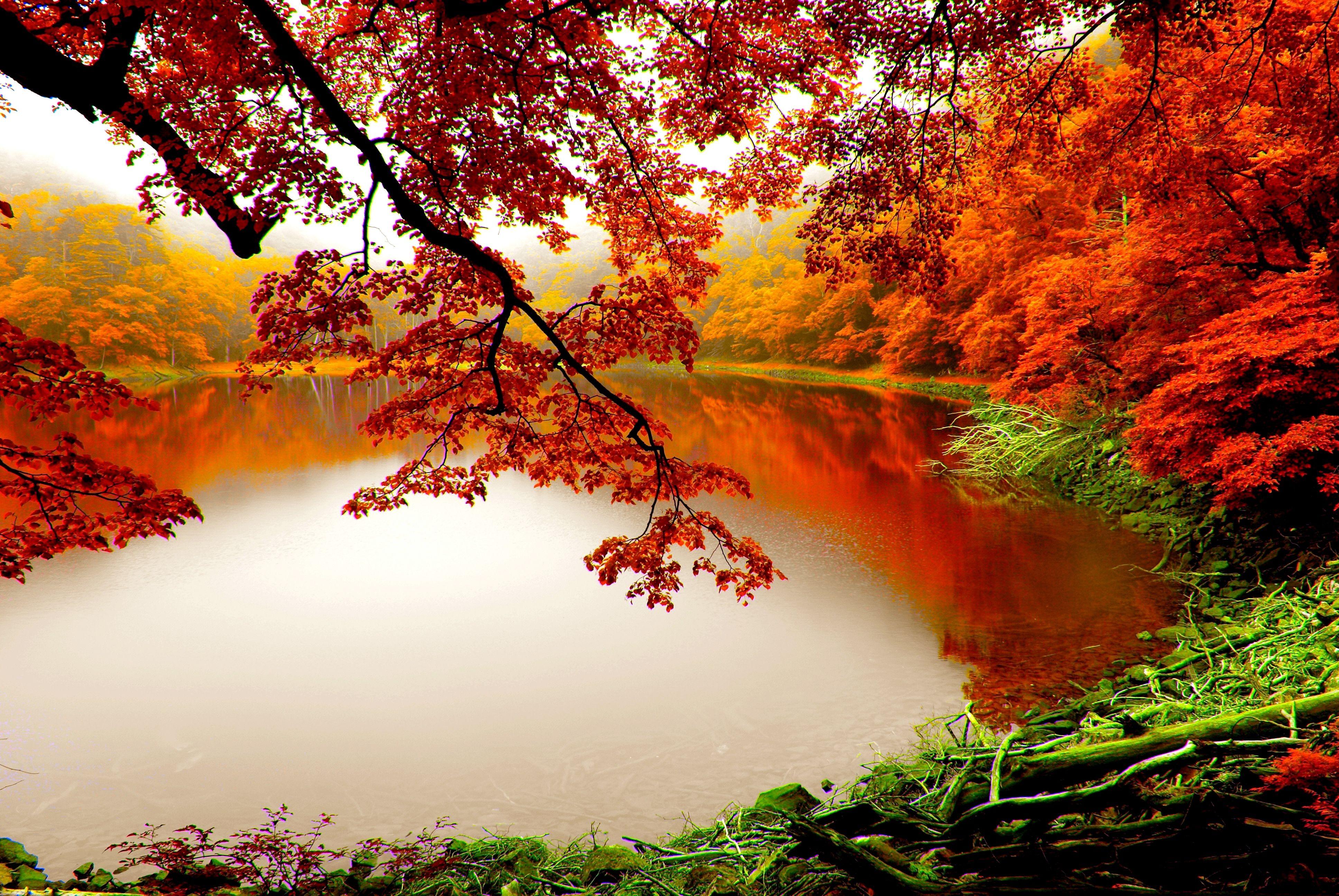 3872x2592 Autumn Lake House Desktop Wallpaper .