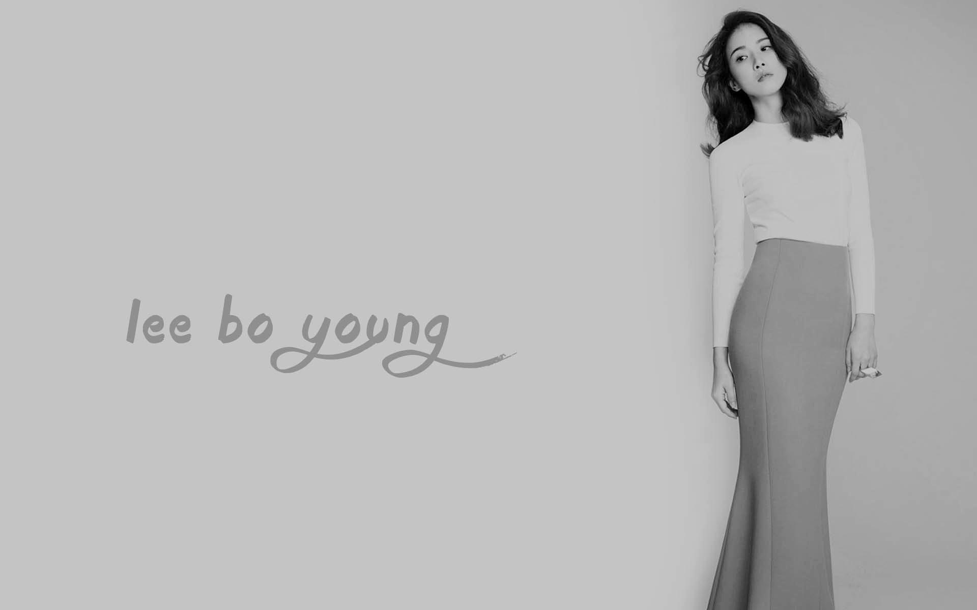 1920x1200 Lee Bo Young Actors and Actresses Wallpaper