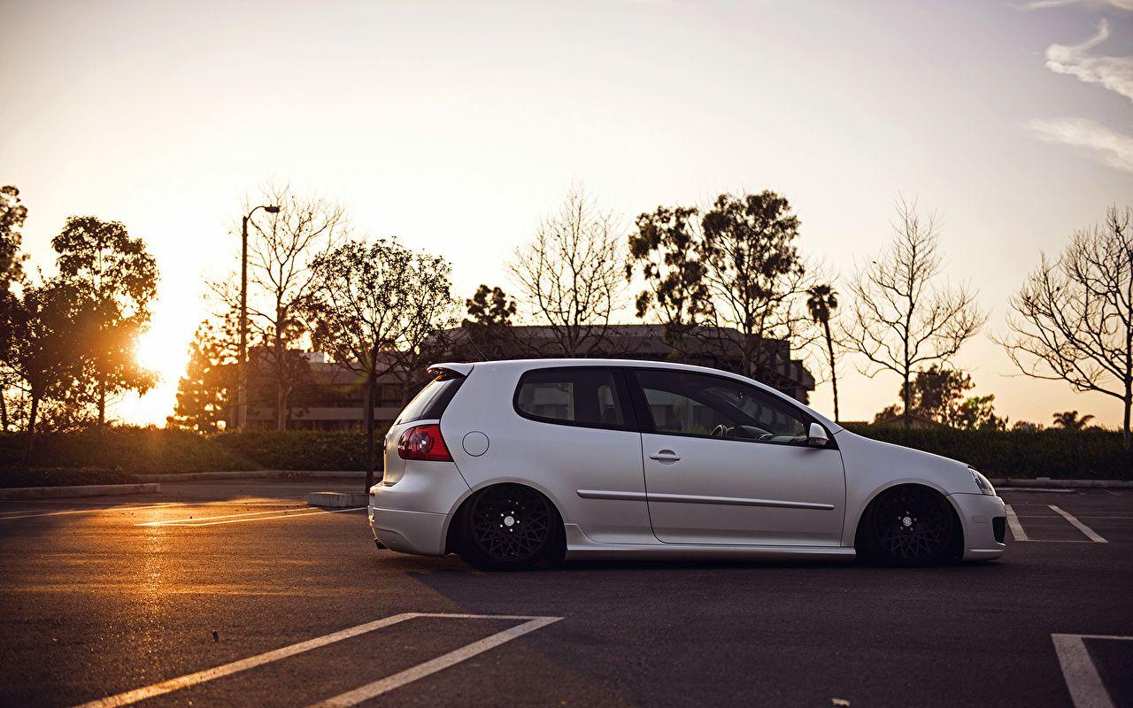 1280x800 Picture Volkswagen golf MK5 GTI stance parked White Cars